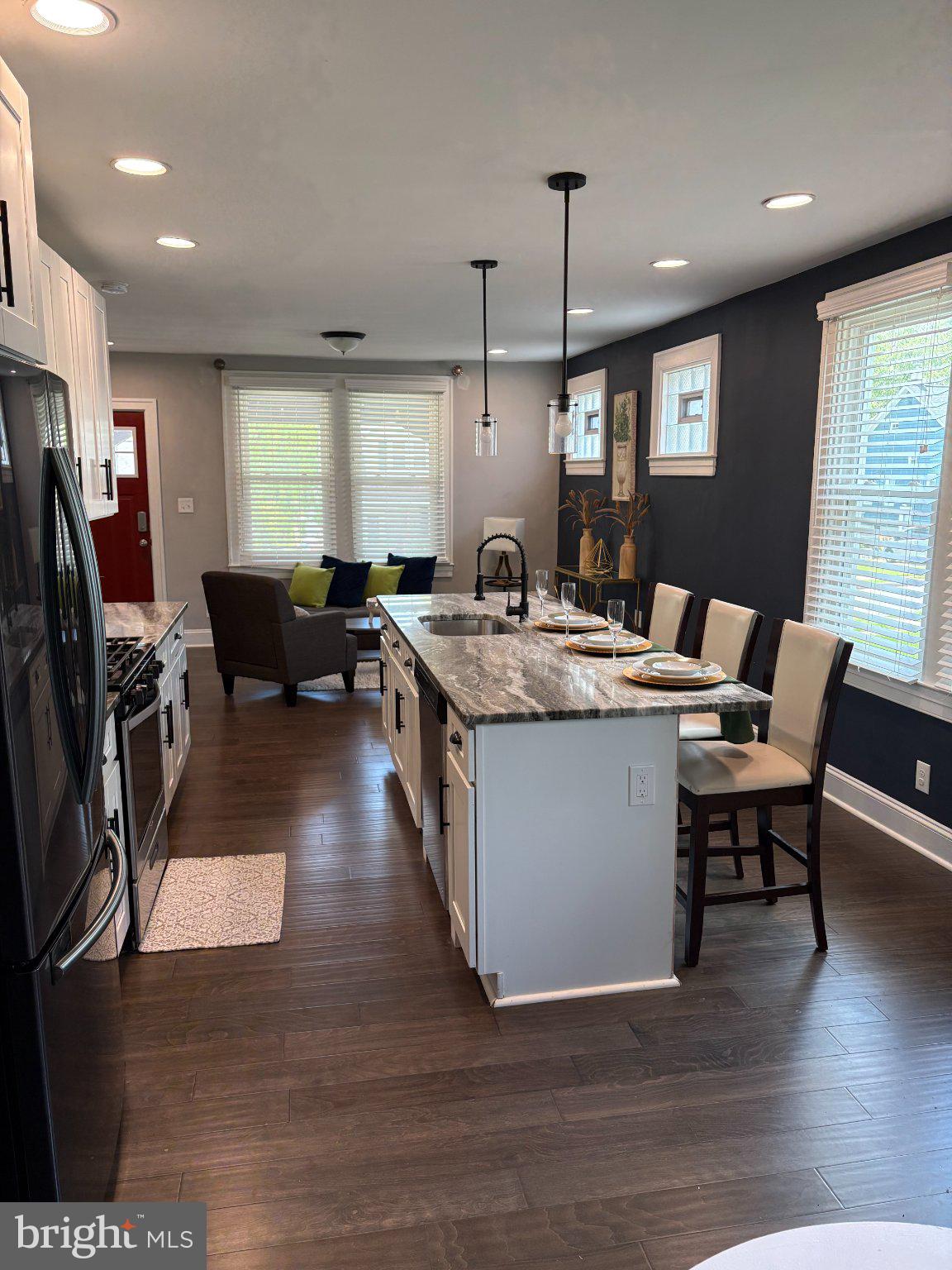 BELMAR/OVERLEA - Residential