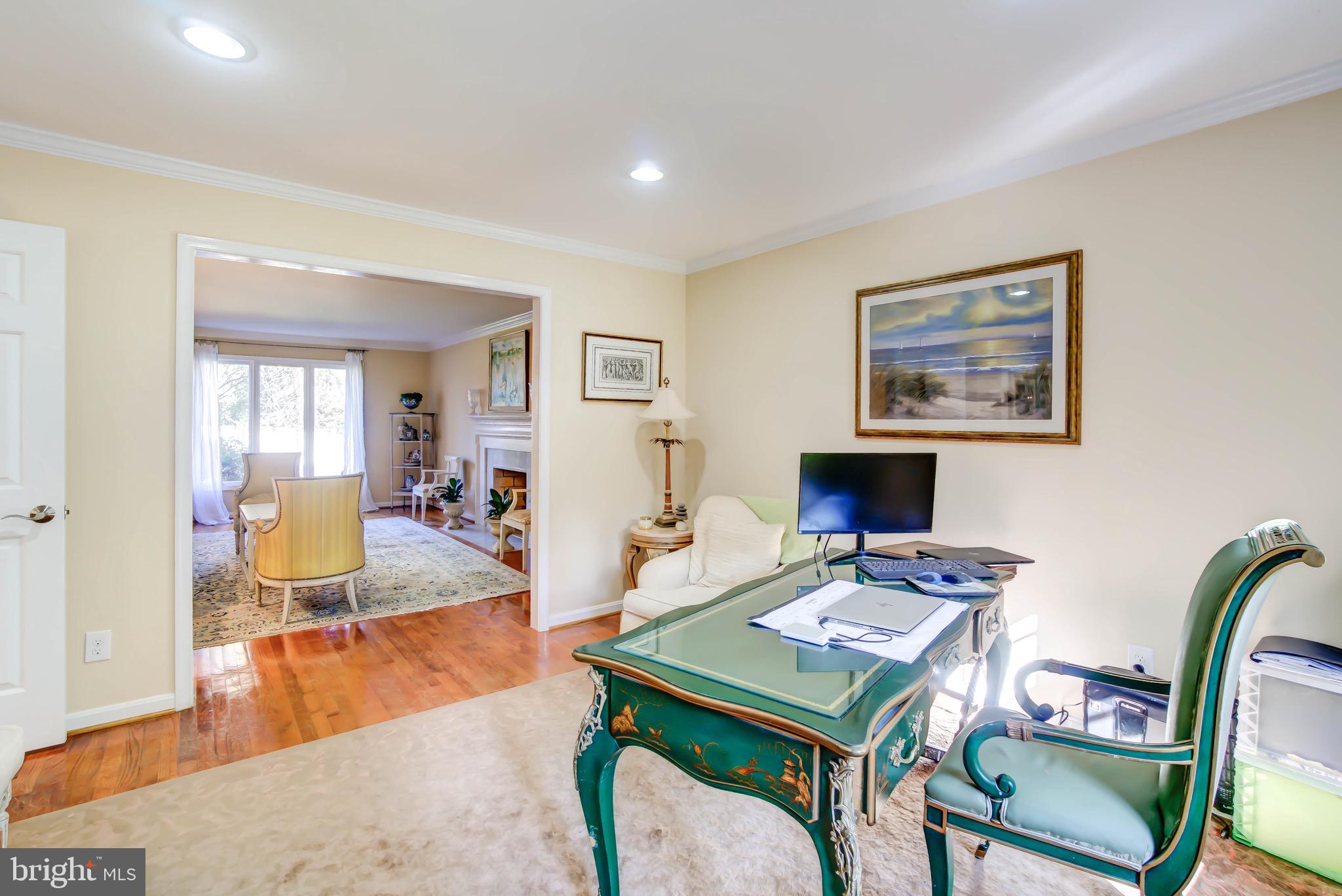 CEDARS OF MC LEAN - Residential