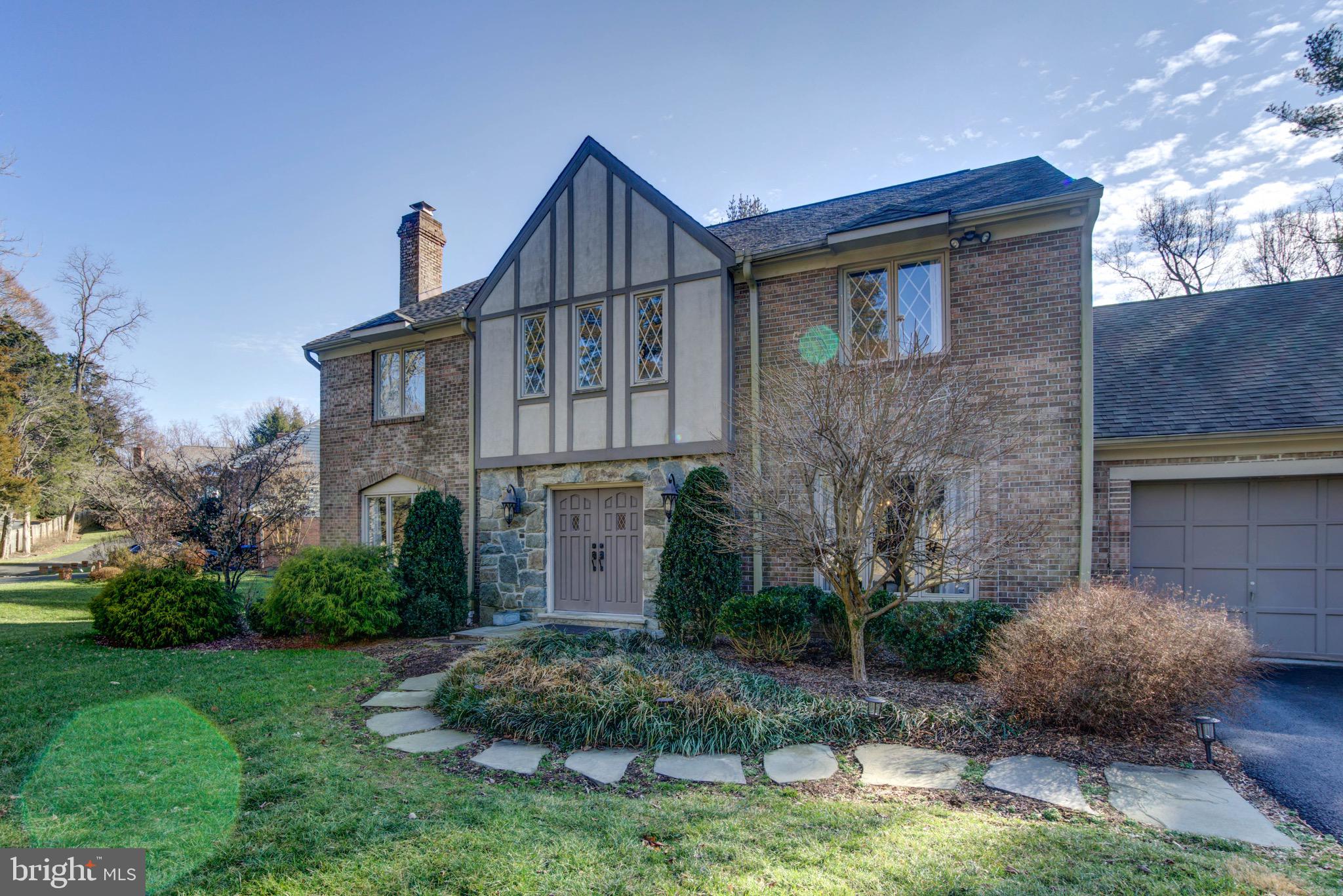 CEDARS OF MC LEAN - Residential