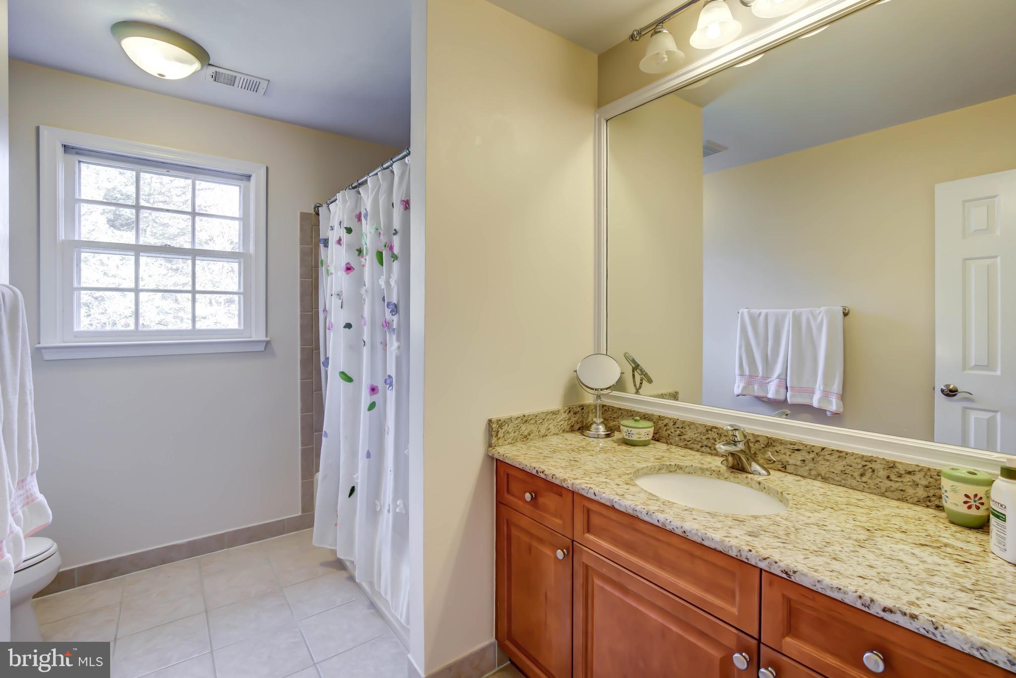 CEDARS OF MC LEAN - Residential