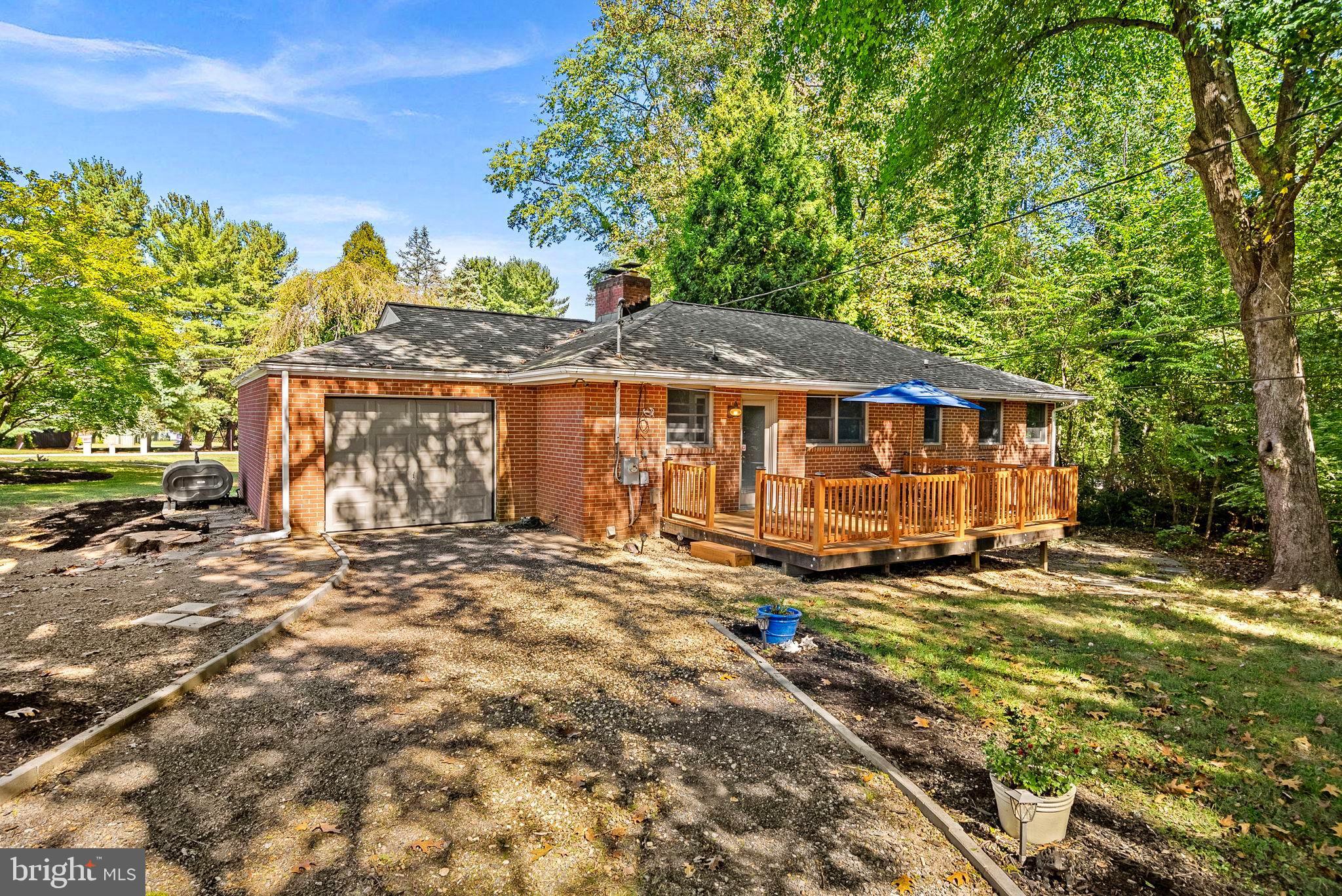 HOPKINS MEAD - Residential