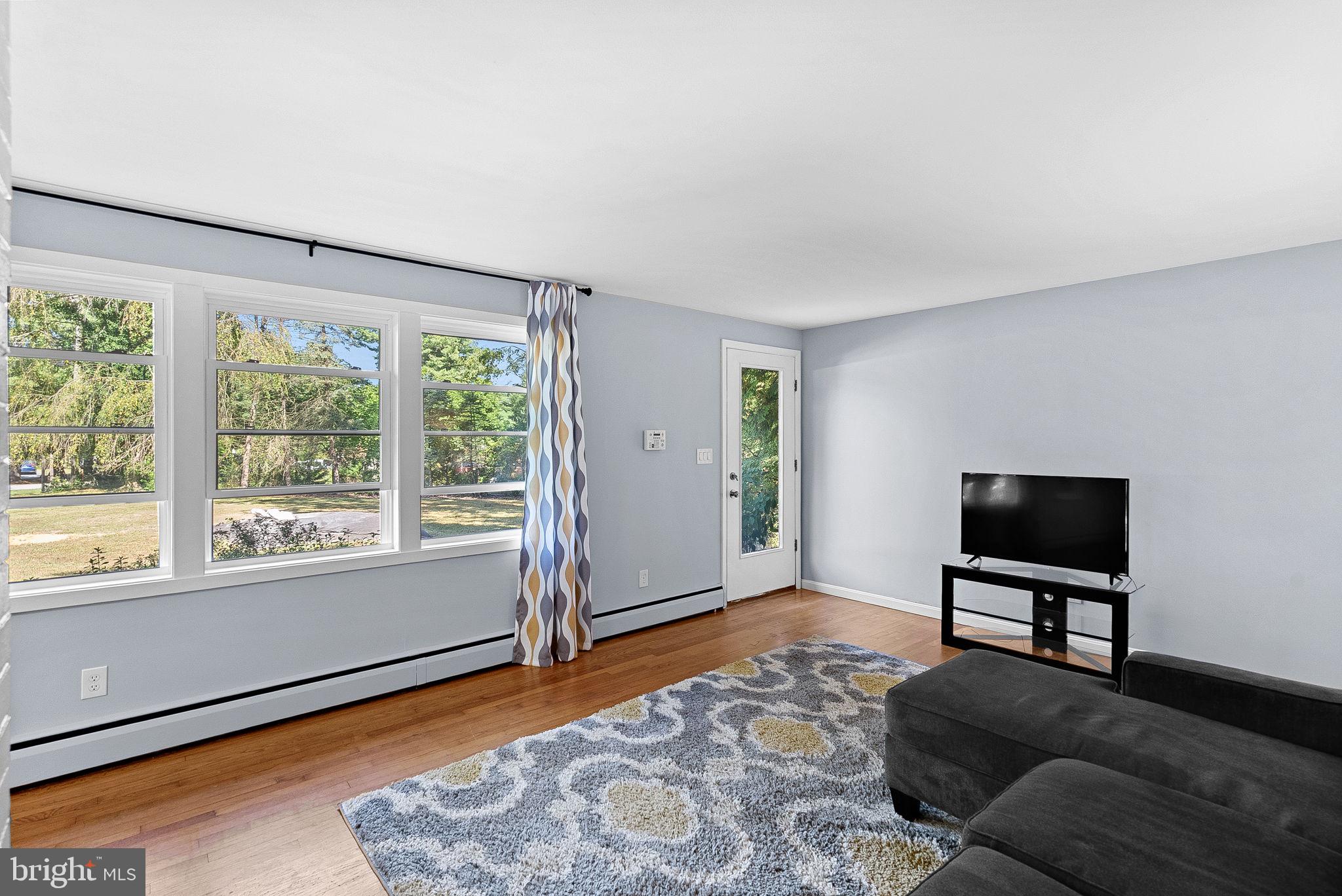 HOPKINS MEAD - Residential