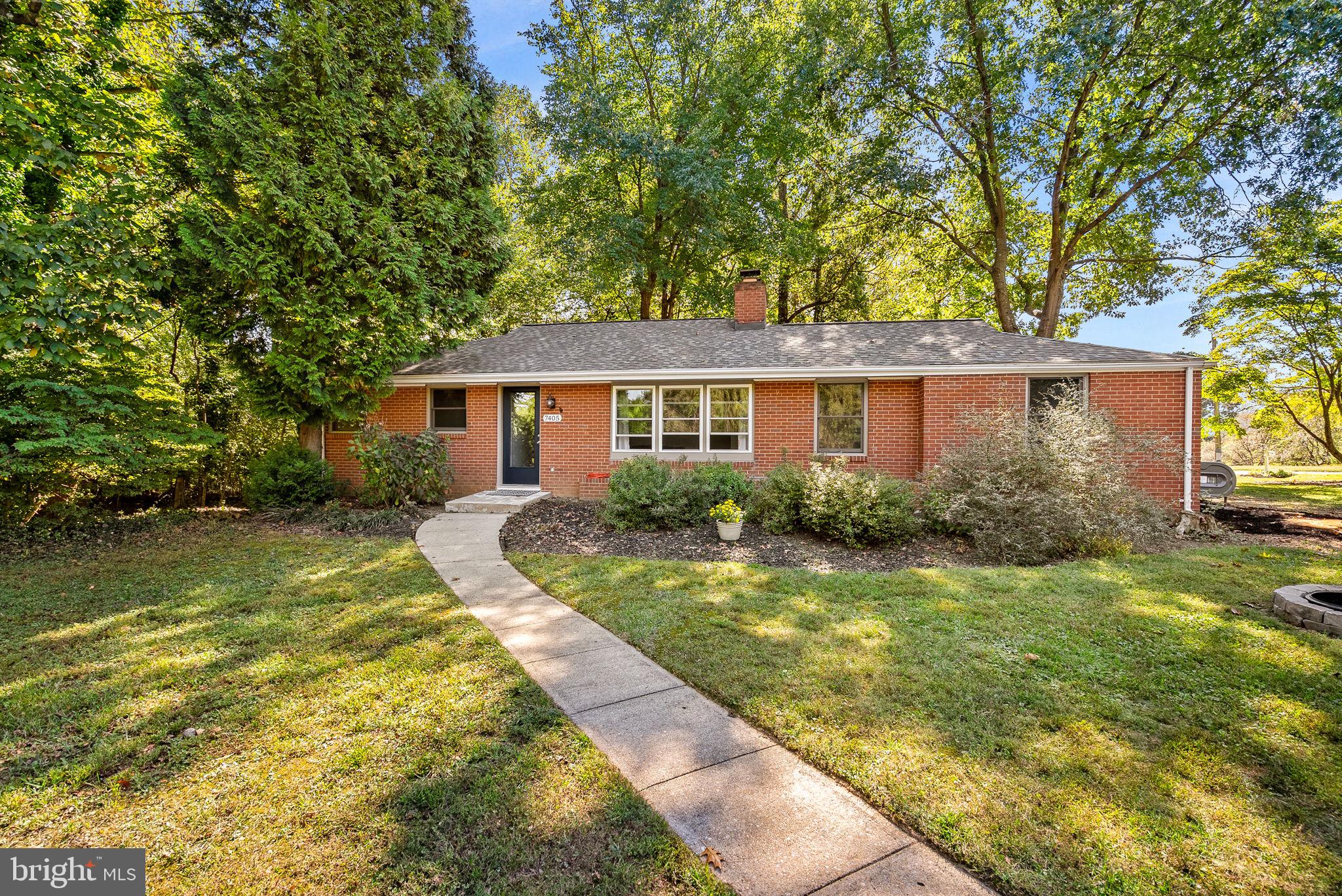 HOPKINS MEAD - Residential