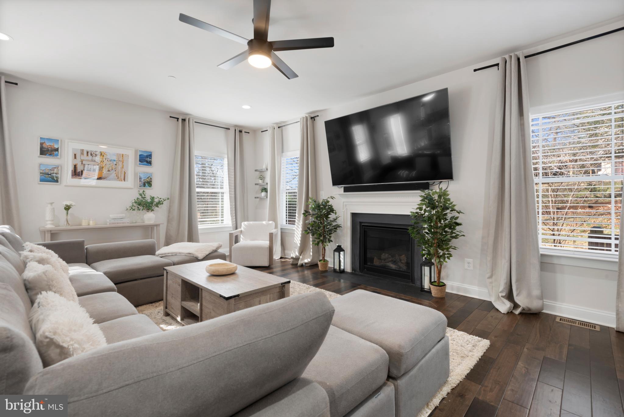 CAPE ST CLAIRE - Residential