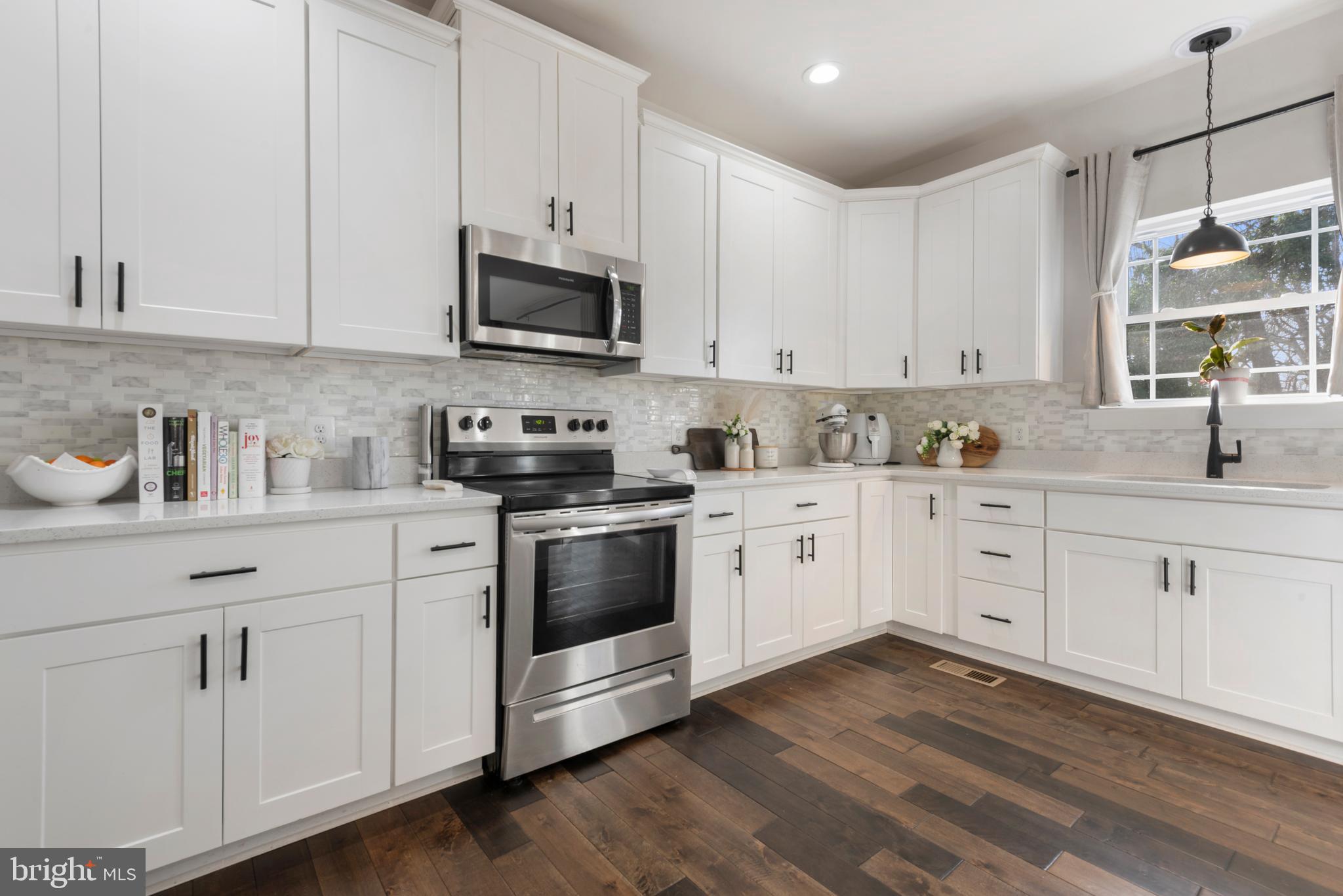 CAPE ST CLAIRE - Residential