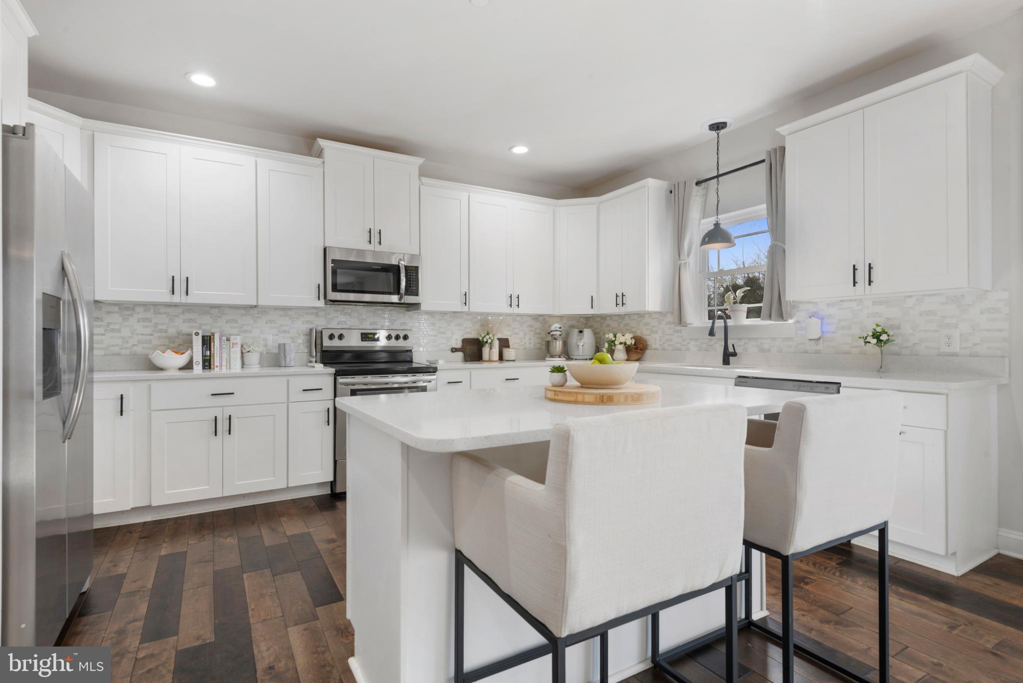 CAPE ST CLAIRE - Residential