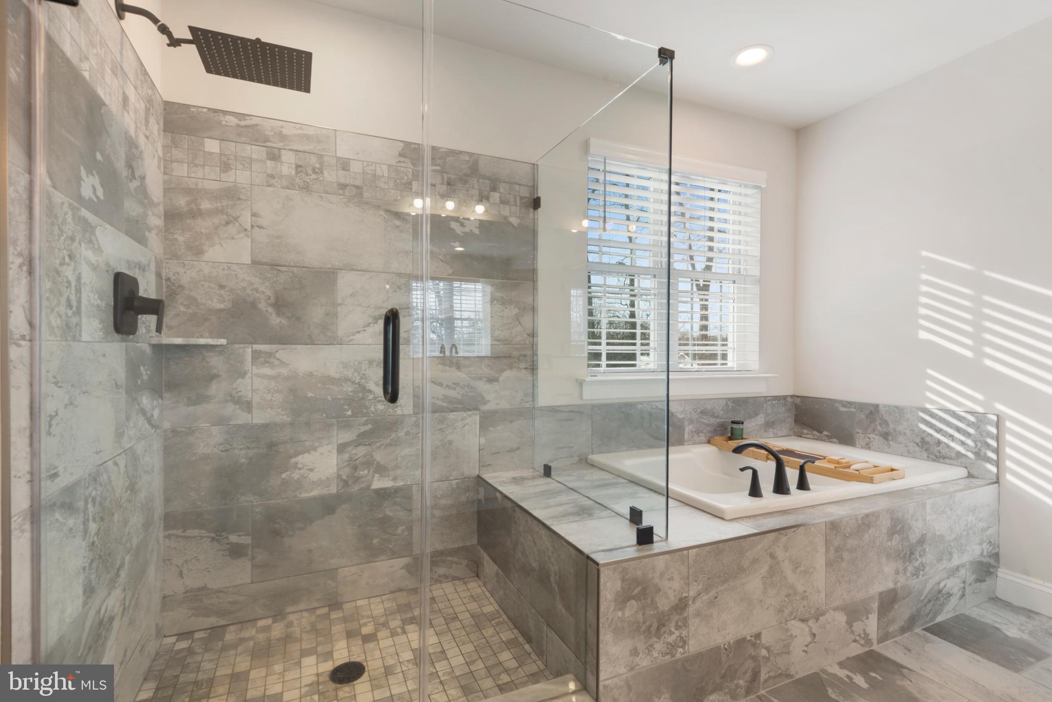 CAPE ST CLAIRE - Residential