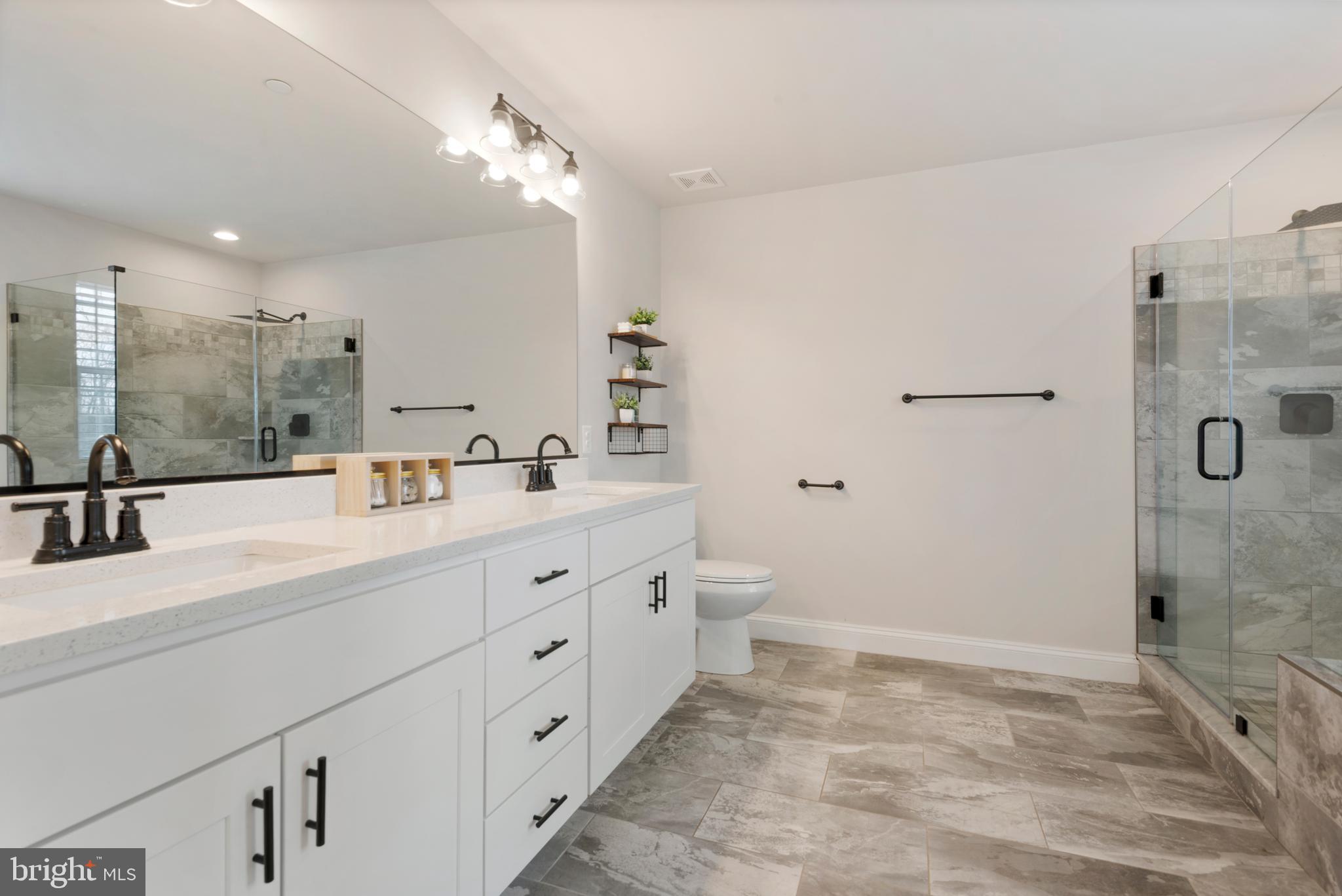 CAPE ST CLAIRE - Residential