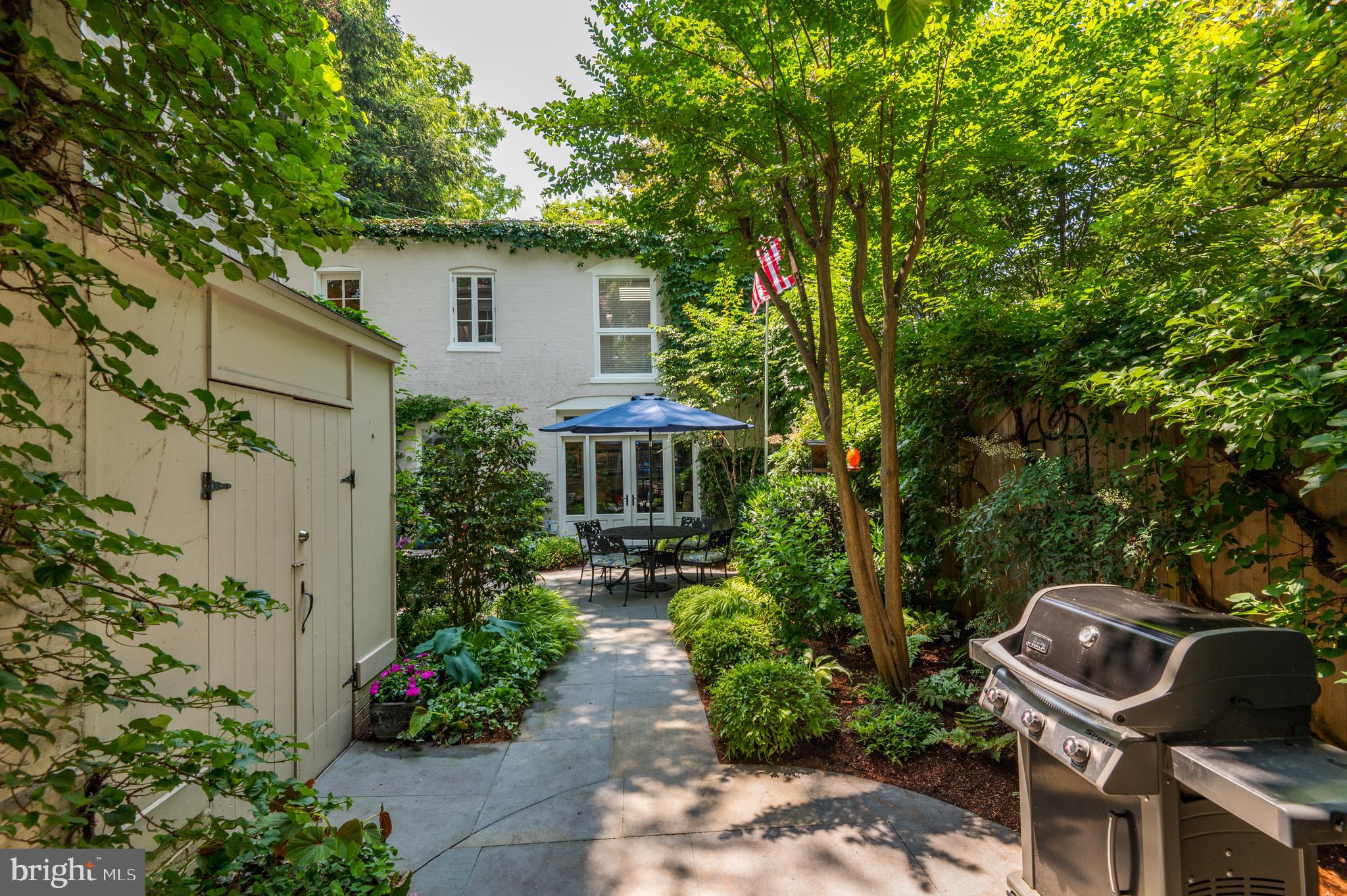 1236 POTOMAC STREET NW