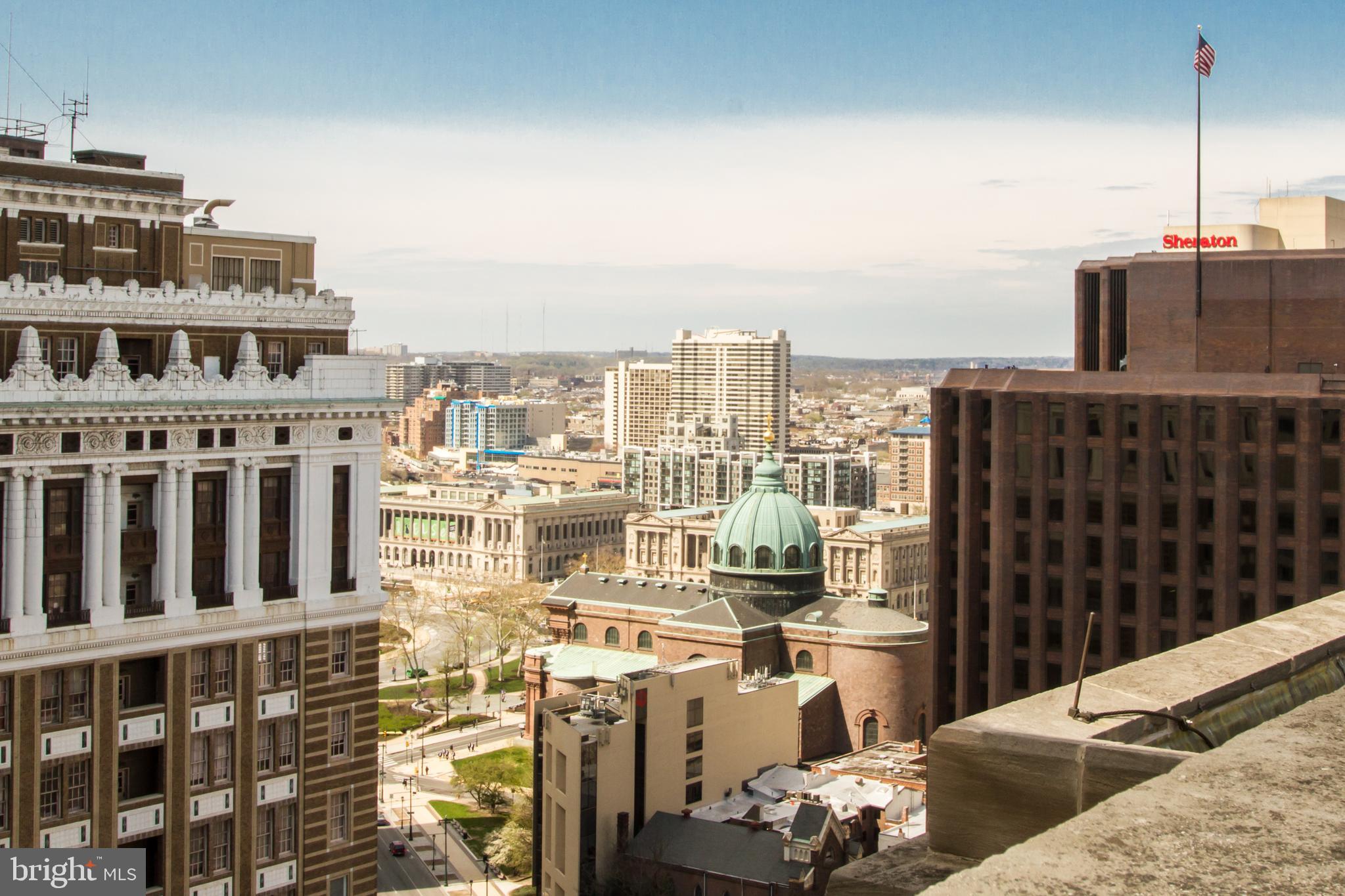 LOGAN SQUARE - Residential