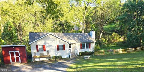 88 CRAB APPLE COURT LINDEN VA 22642