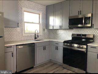 CARMODY HILLS - Residential