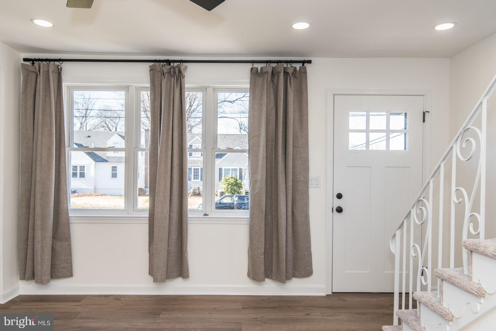 17 RHODE ISLAND AVENUE