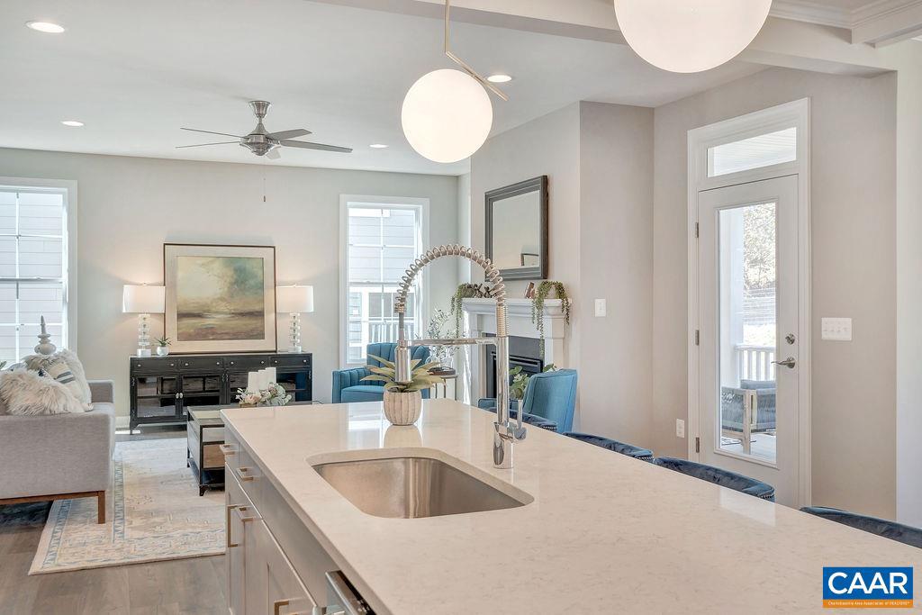 MEADOW BROOK - Residential