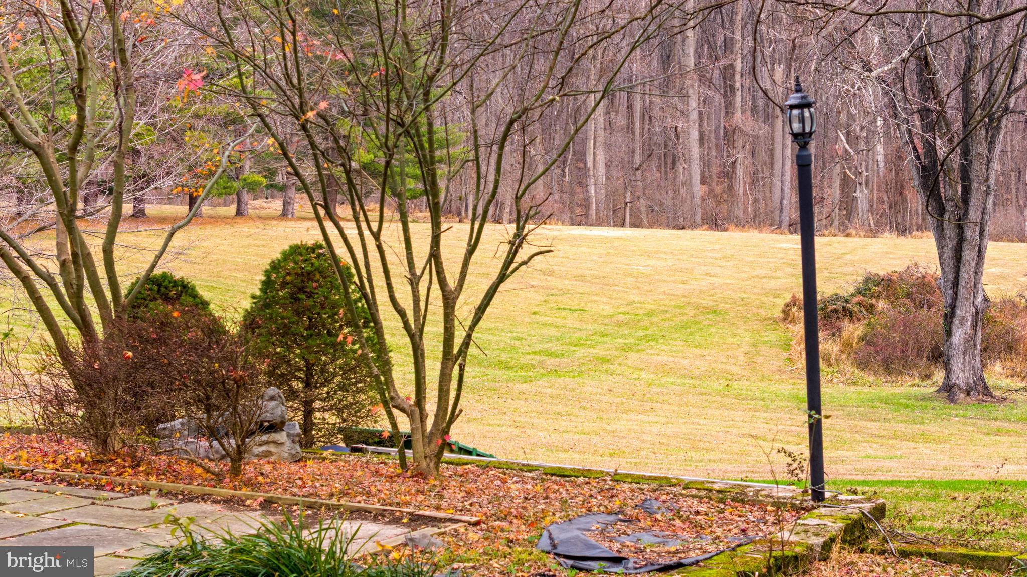 JONATHANS DELIGHT - Residential