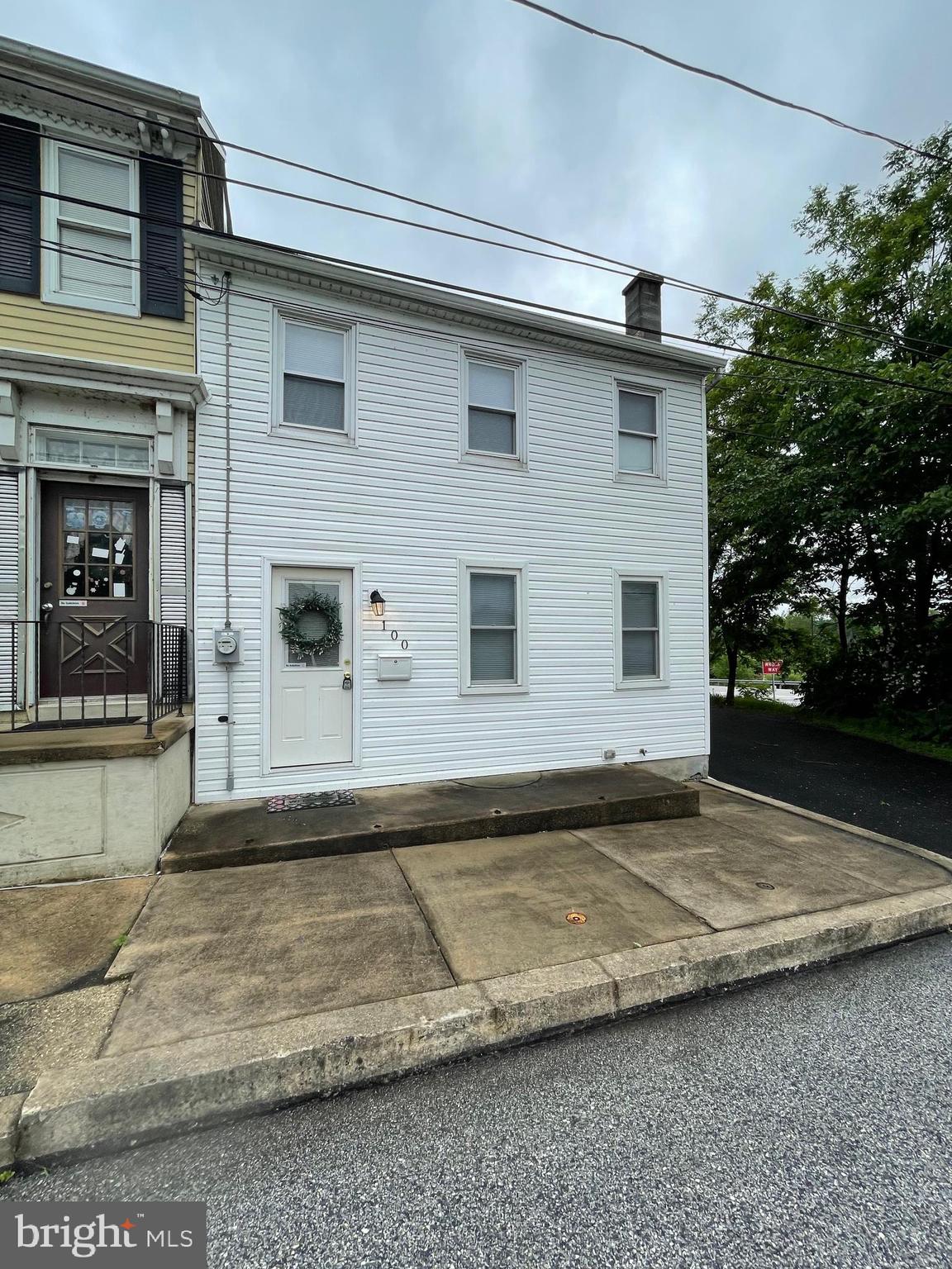 100 CEDAR STREET