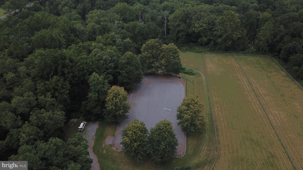 Photo of 988 Hopeland Road, Lititz, PA 17543 (MLS # PALA2040452)