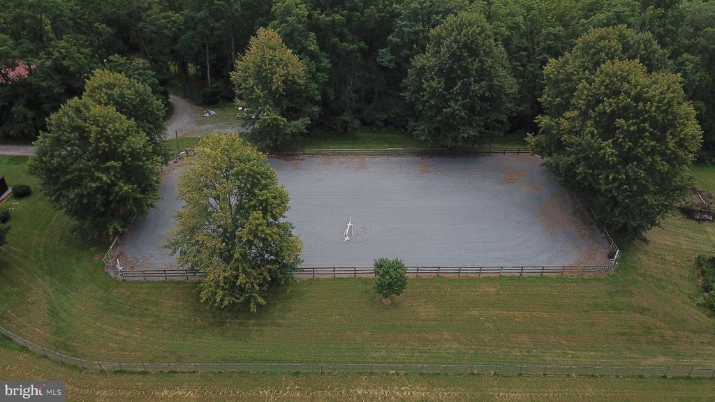 Photo of 988 Hopeland Road, Lititz, PA 17543 (MLS # PALA2040452)