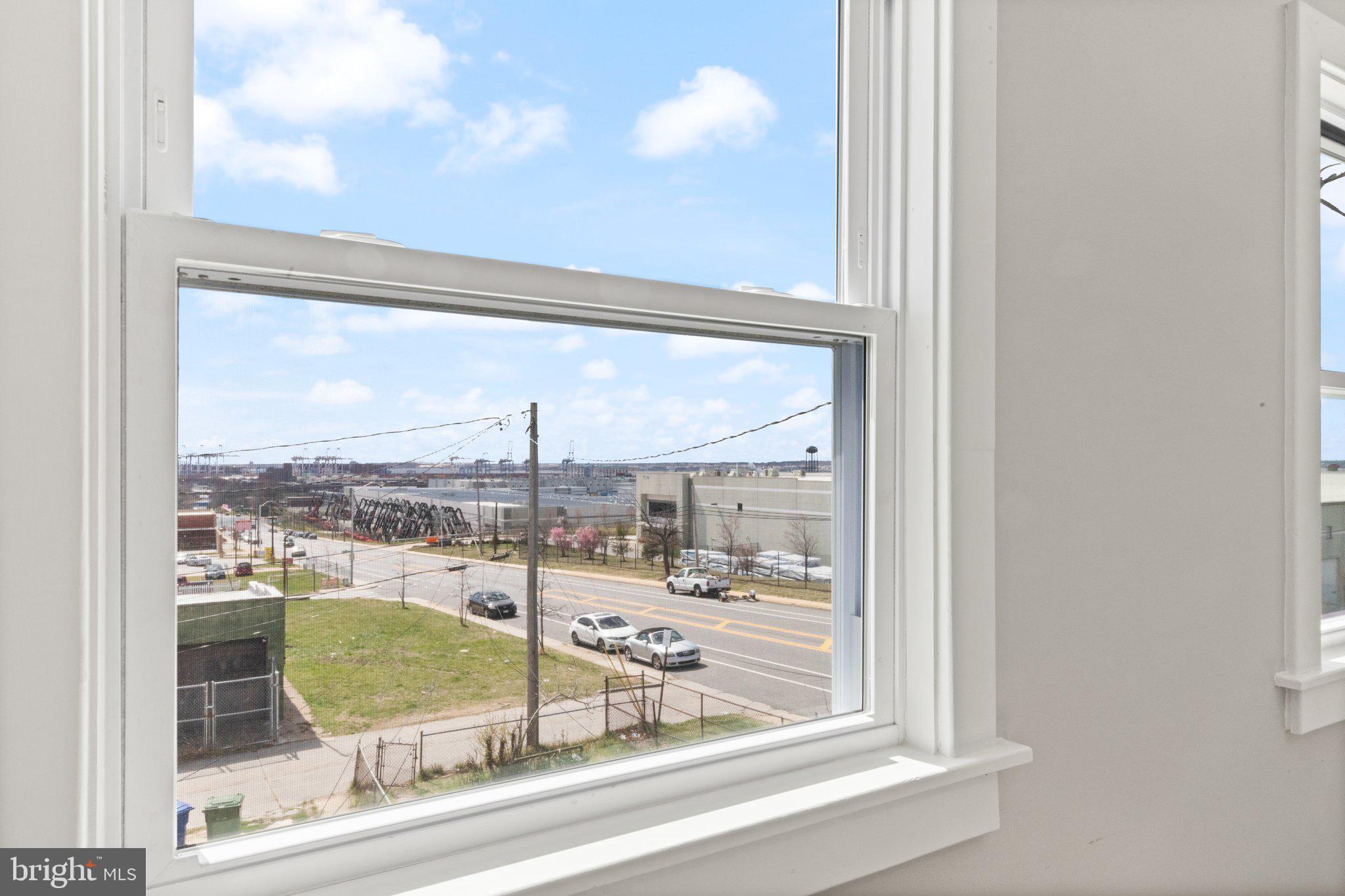 BALTIMORE HIGHLANDS - Residential