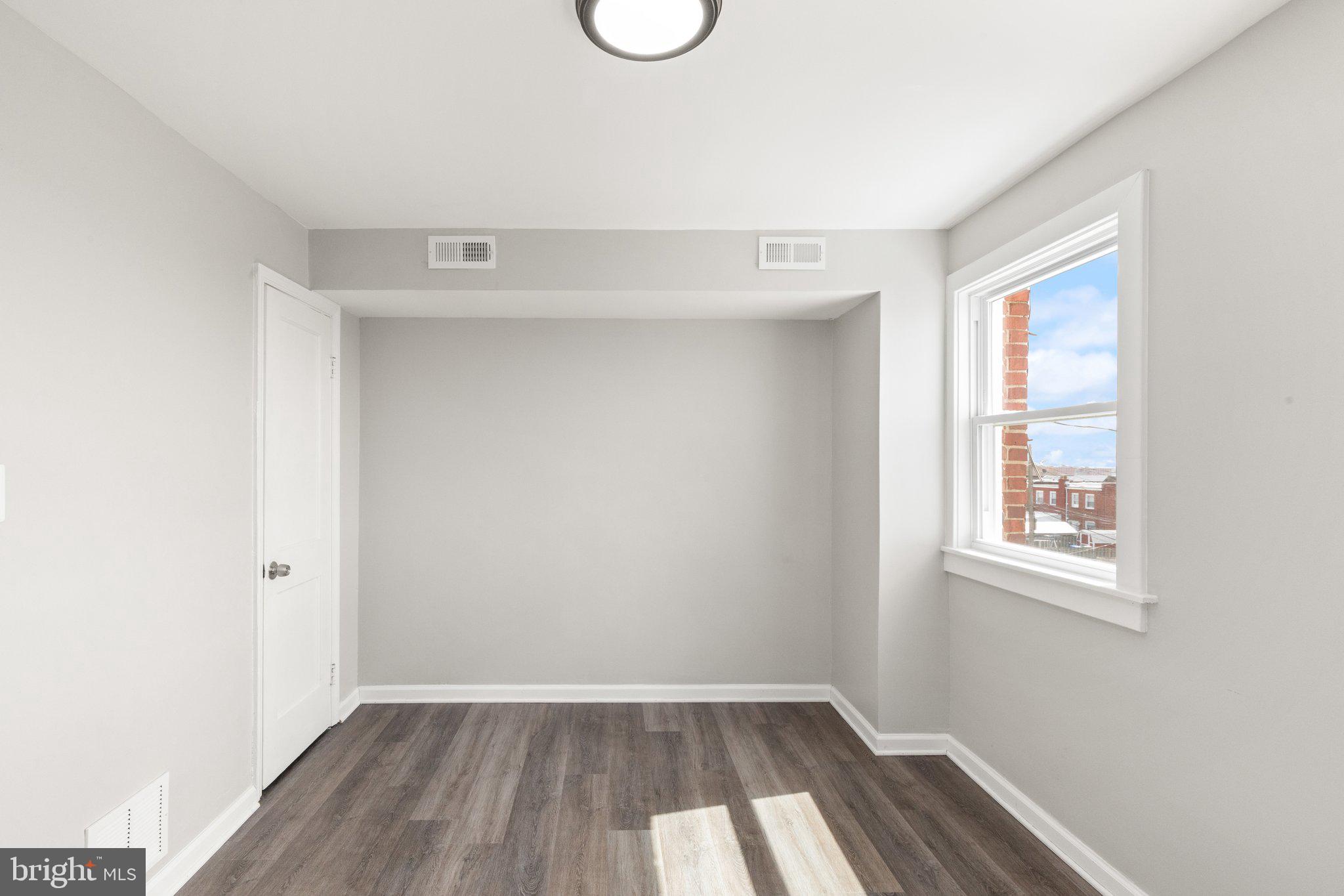 BALTIMORE HIGHLANDS - Residential