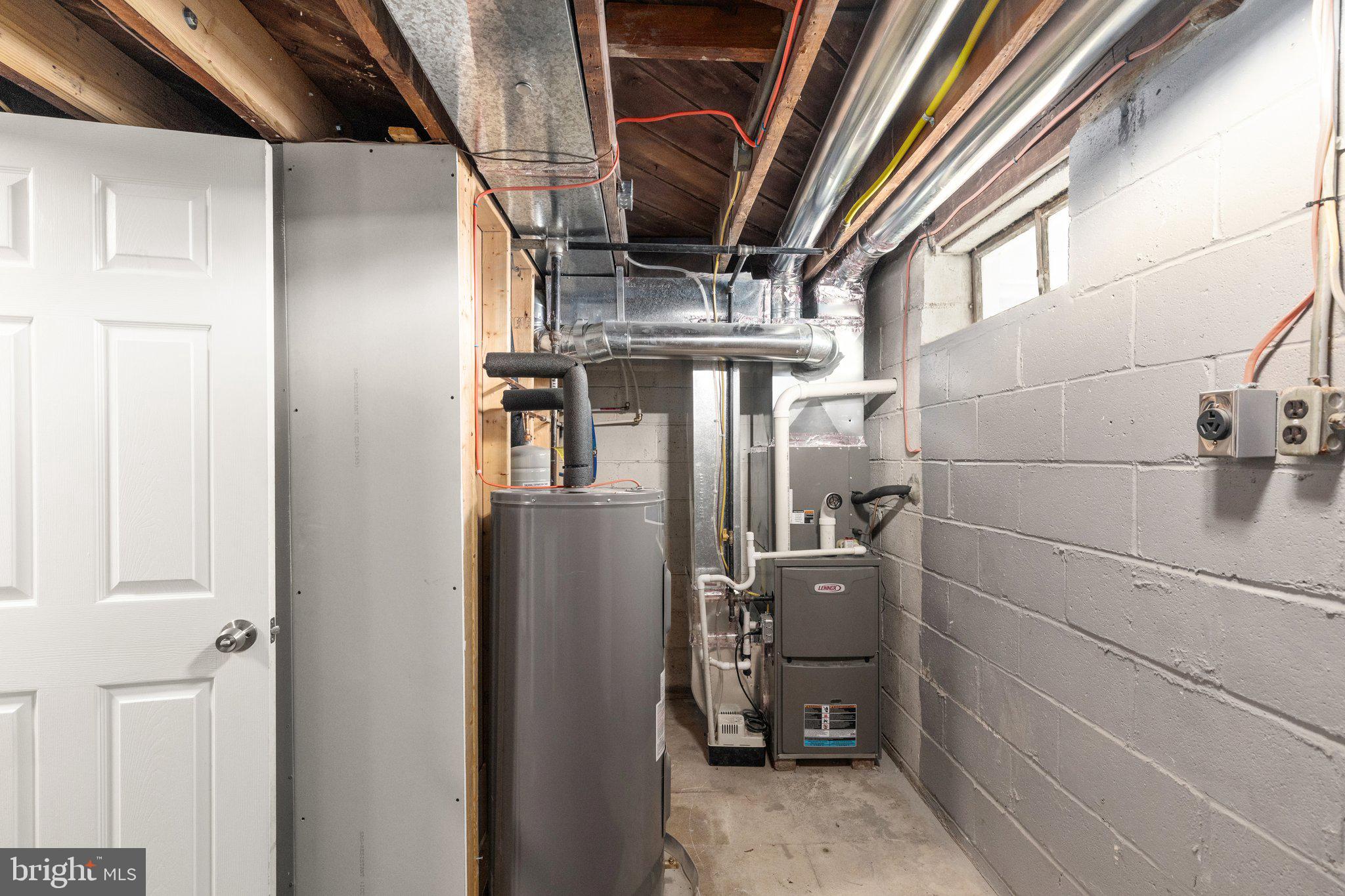 BALTIMORE HIGHLANDS - Residential