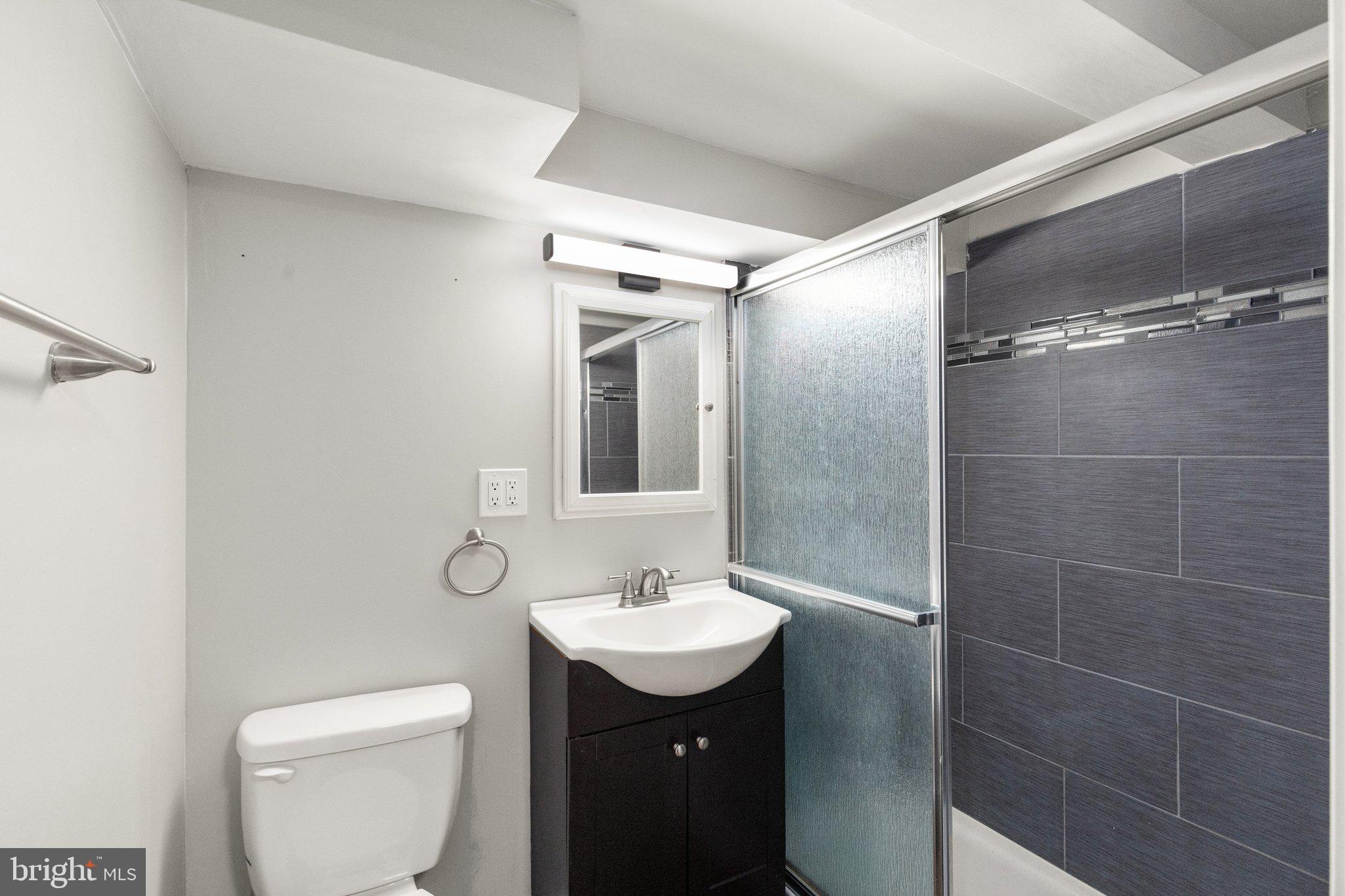 BALTIMORE HIGHLANDS - Residential