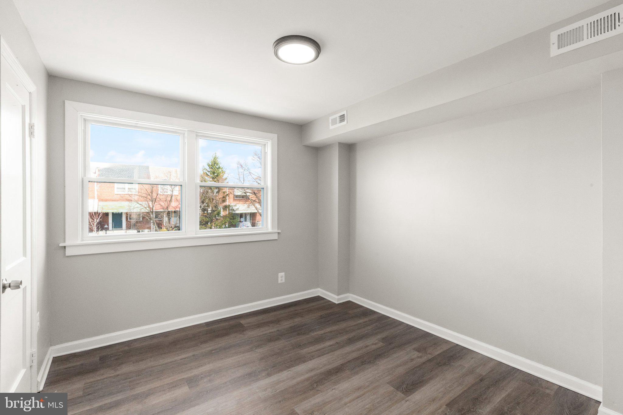 BALTIMORE HIGHLANDS - Residential