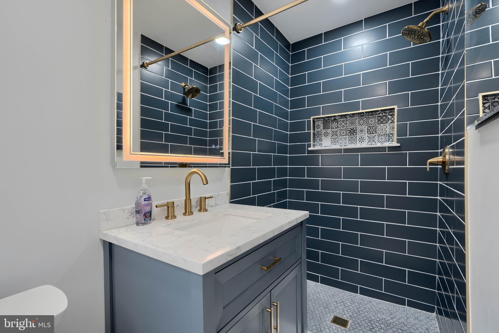 SPRINGDALE - Residential