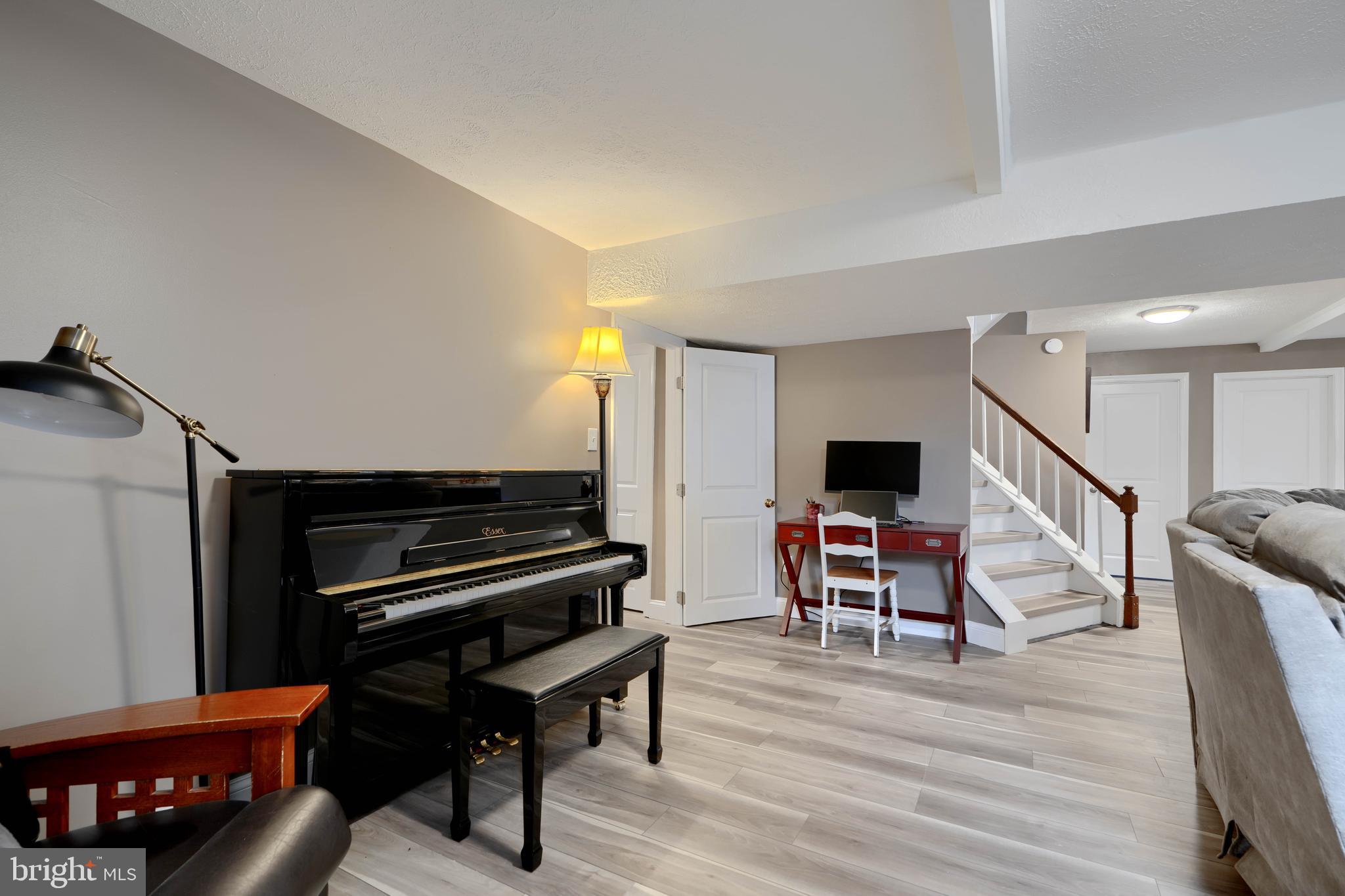 SPRINGDALE - Residential