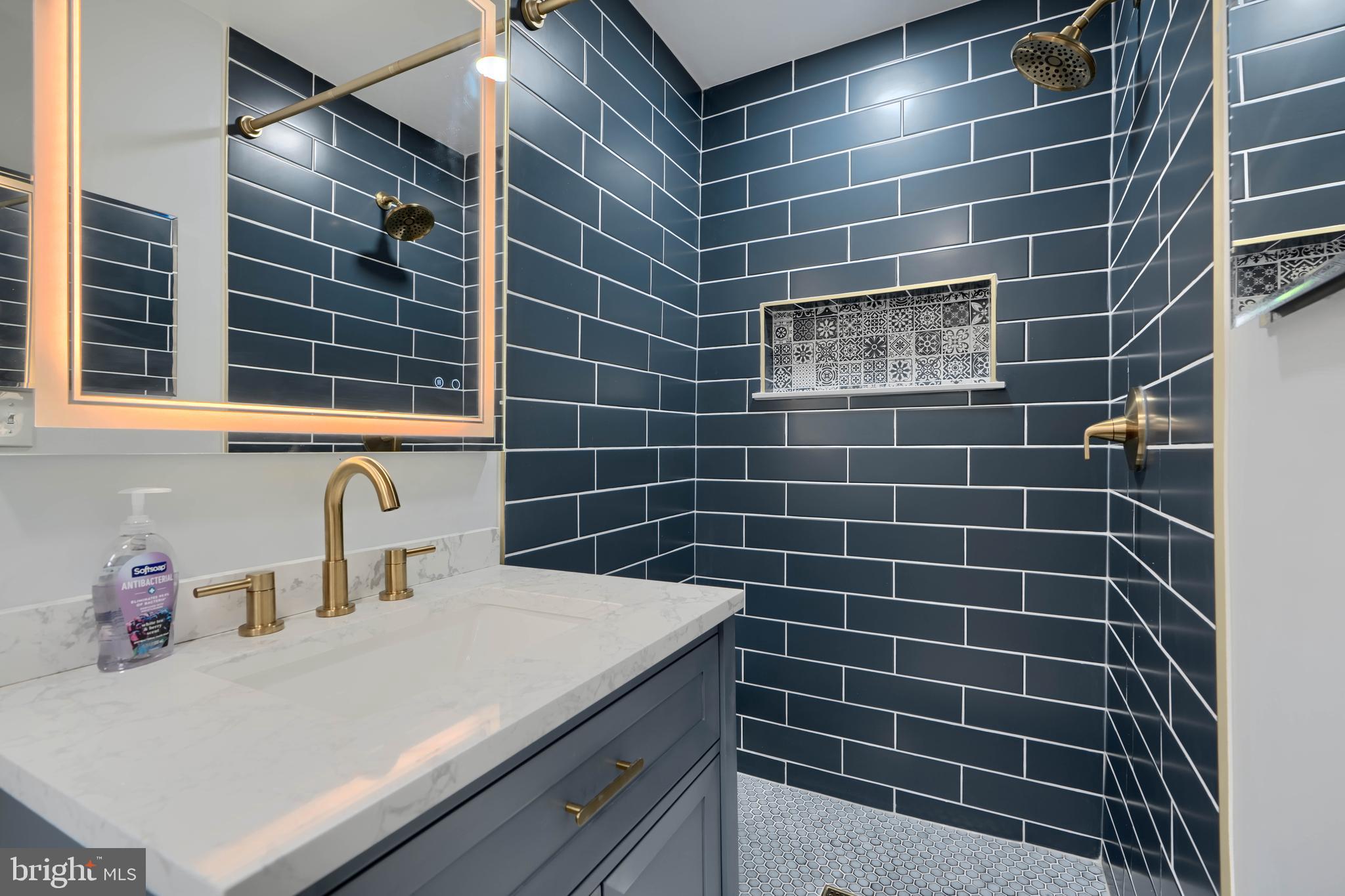 SPRINGDALE - Residential