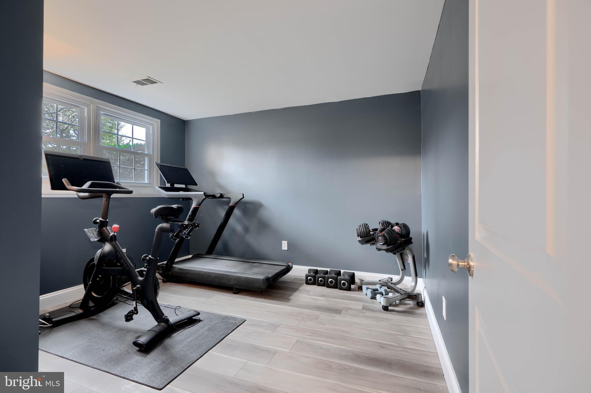 SPRINGDALE - Residential