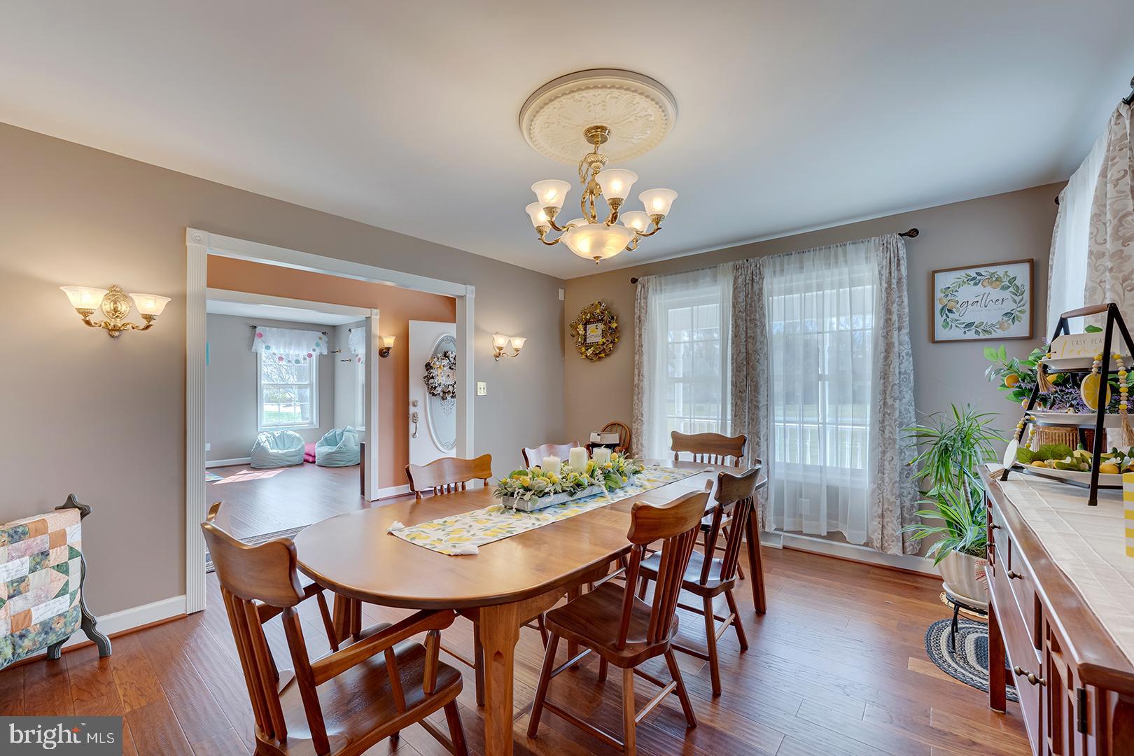 MILBOURN MANOR - Residential