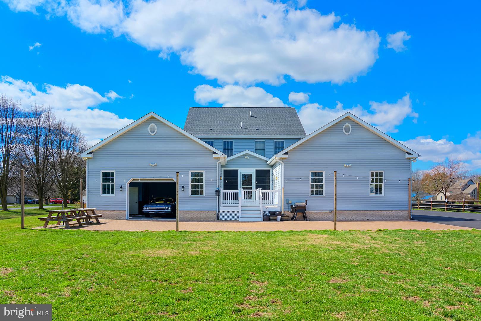 MILBOURN MANOR - Residential