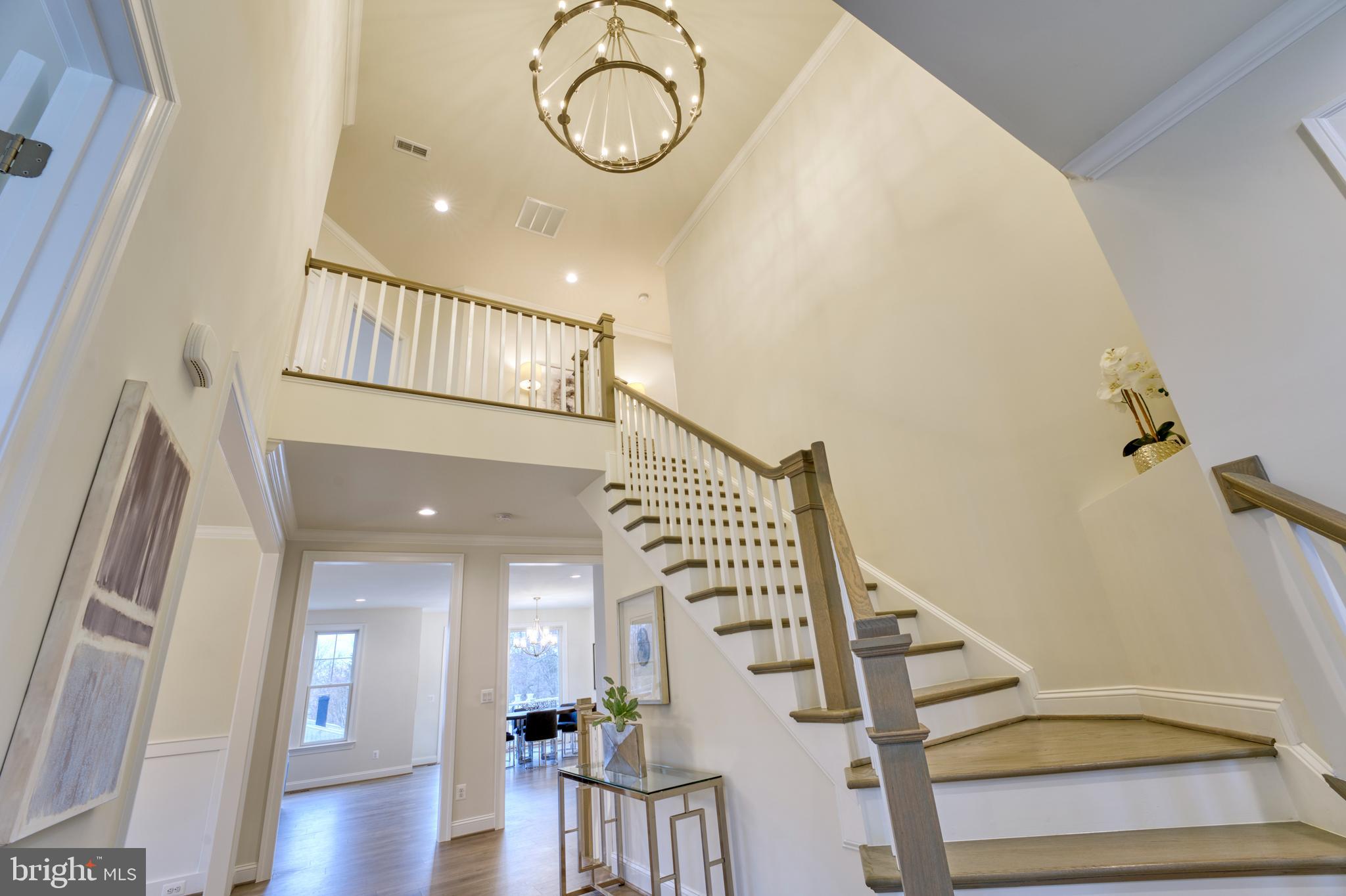 VIENNA WOODS - Residential