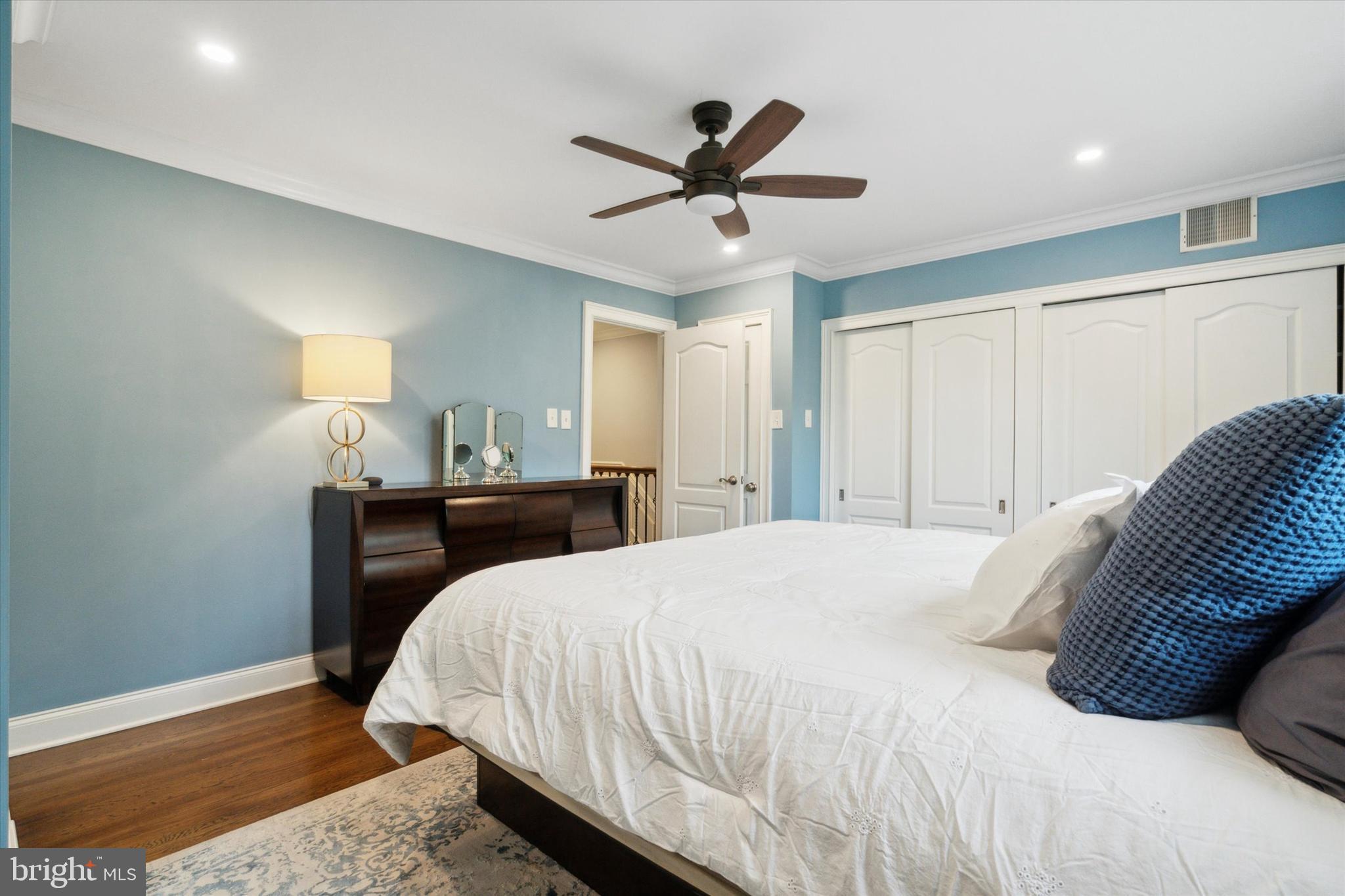 WASHINGTON SQ WEST - Residential