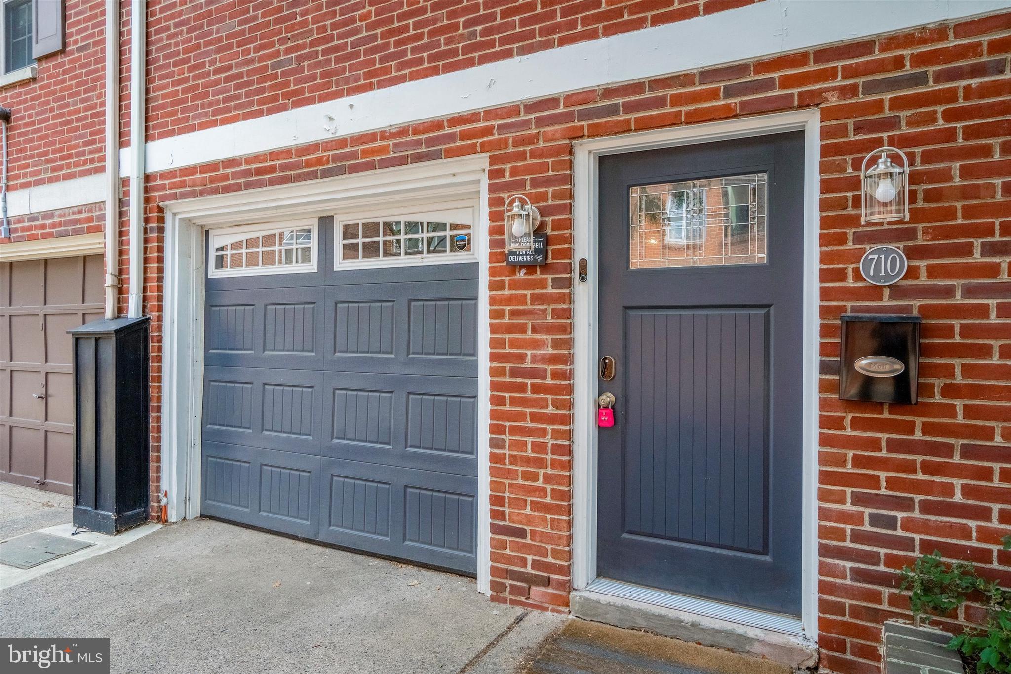 WASHINGTON SQ WEST - Residential