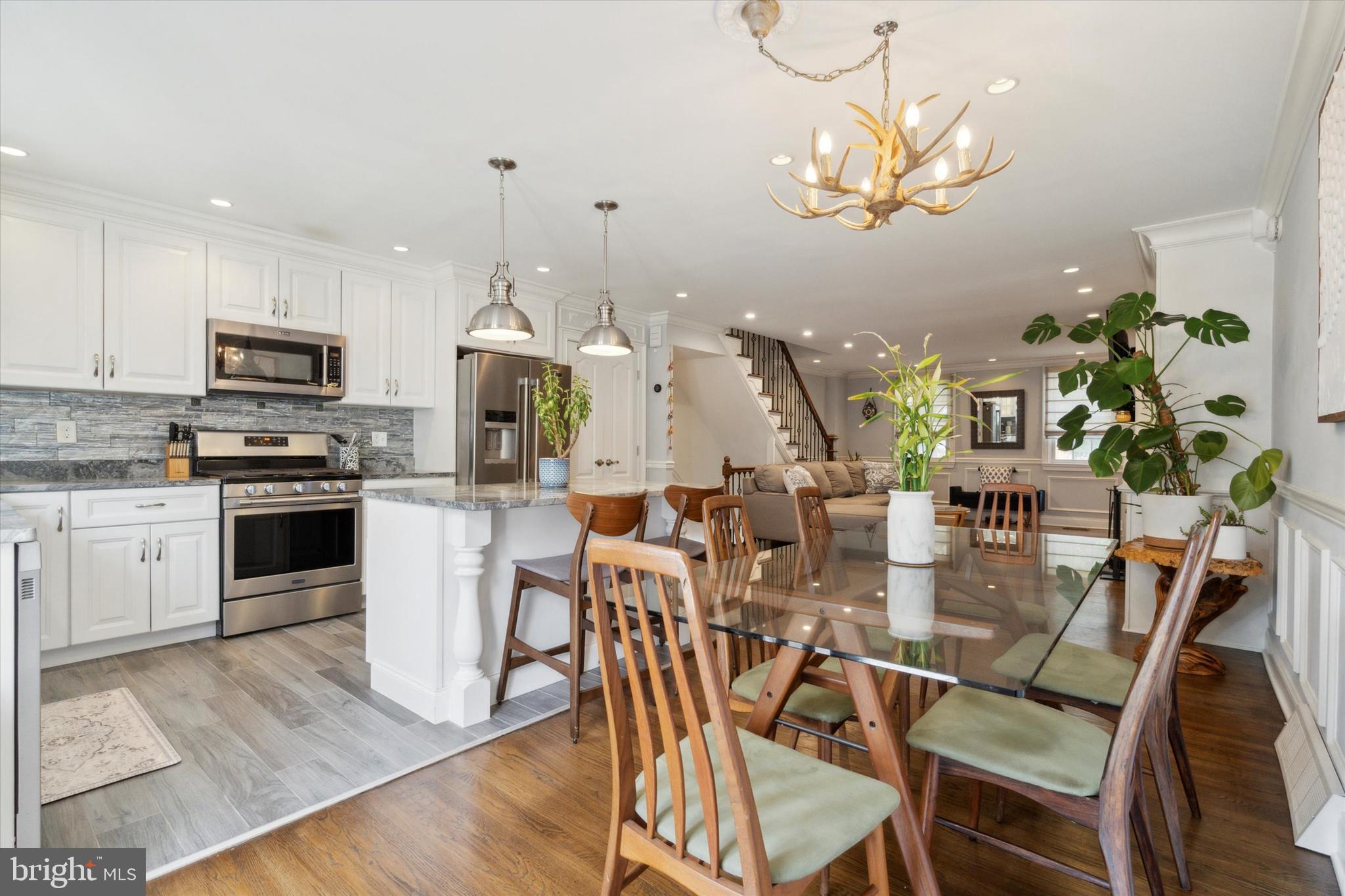 WASHINGTON SQ WEST - Residential