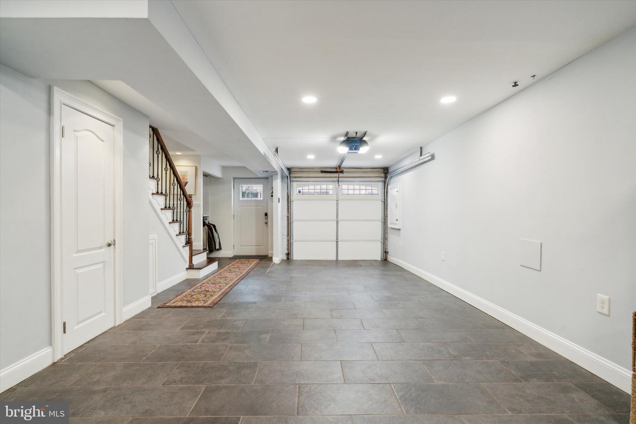 WASHINGTON SQ WEST - Residential