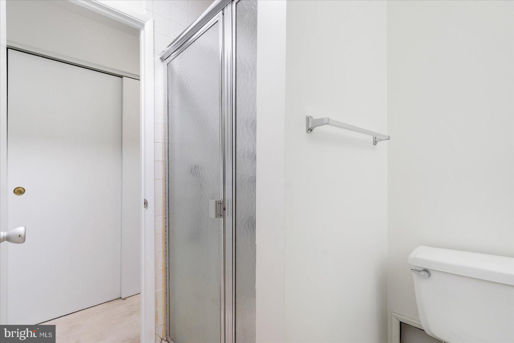 TOPFIELD - Residential