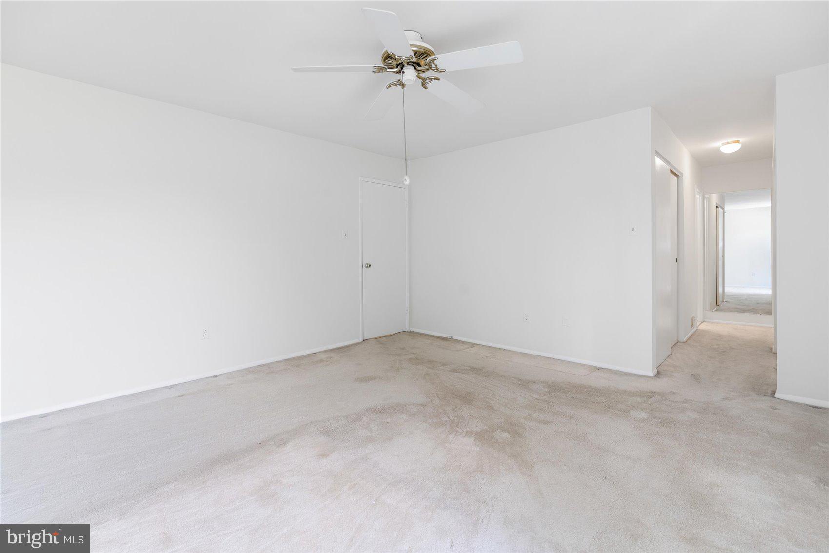 TOPFIELD - Residential