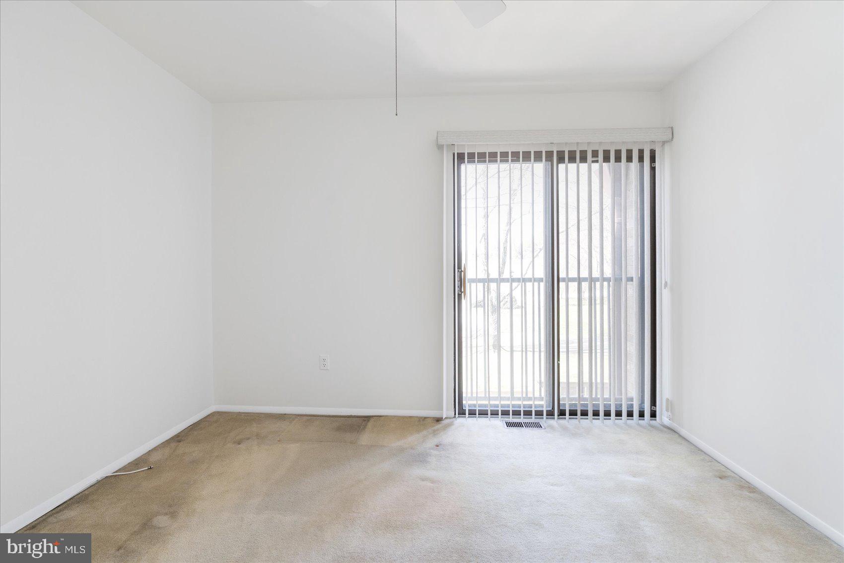 TOPFIELD - Residential