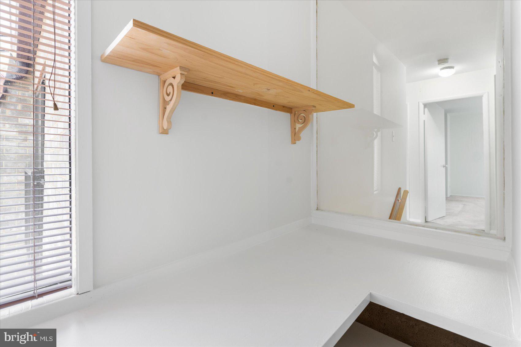 TOPFIELD - Residential