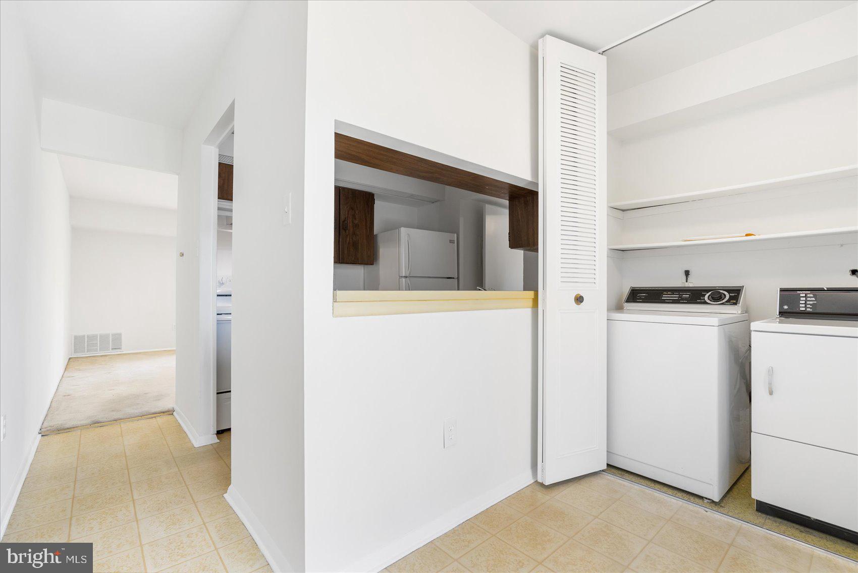 TOPFIELD - Residential