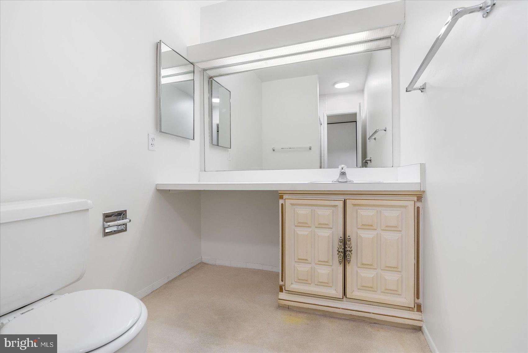 TOPFIELD - Residential