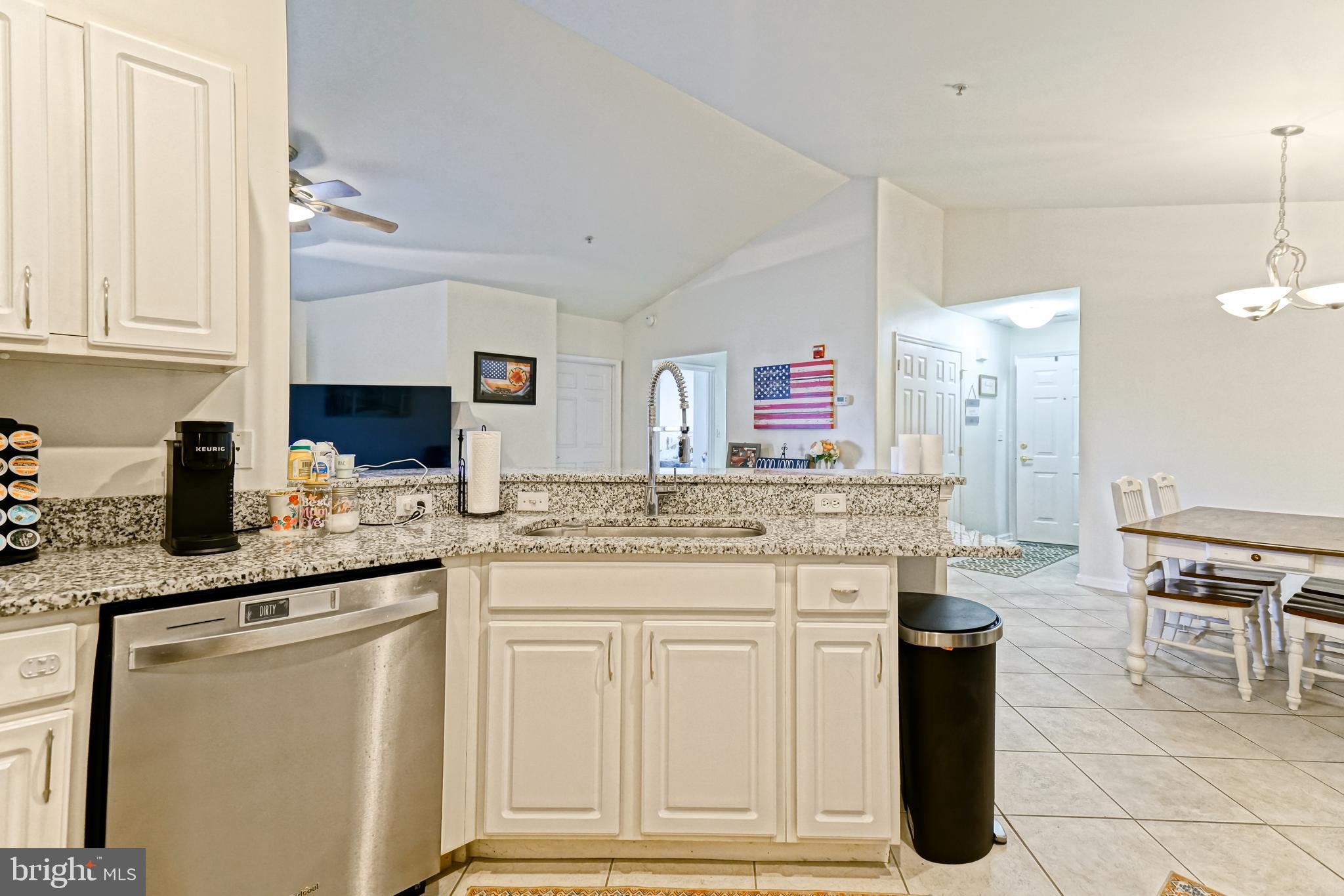HEARTHSTONE MANOR - Residential