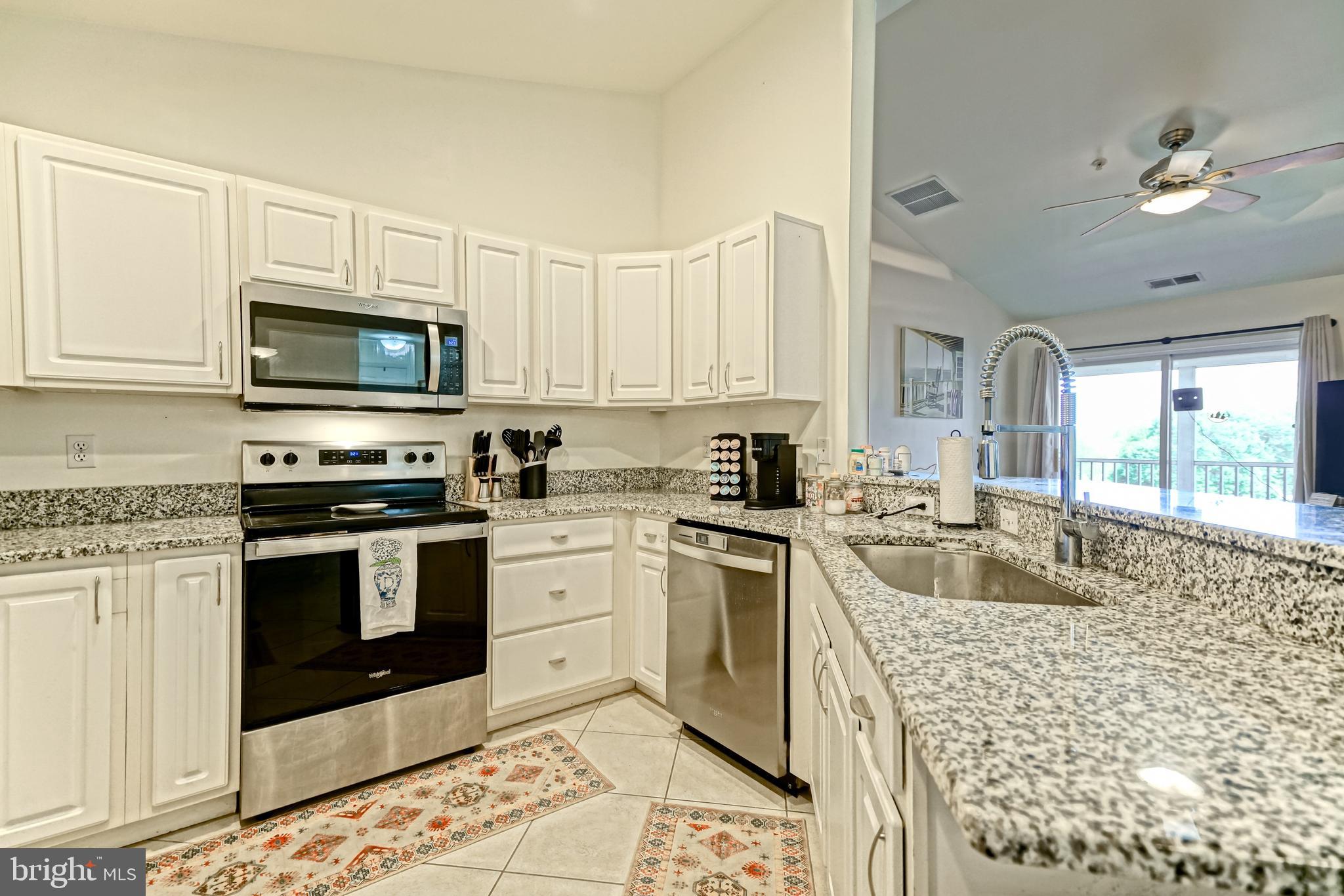HEARTHSTONE MANOR - Residential