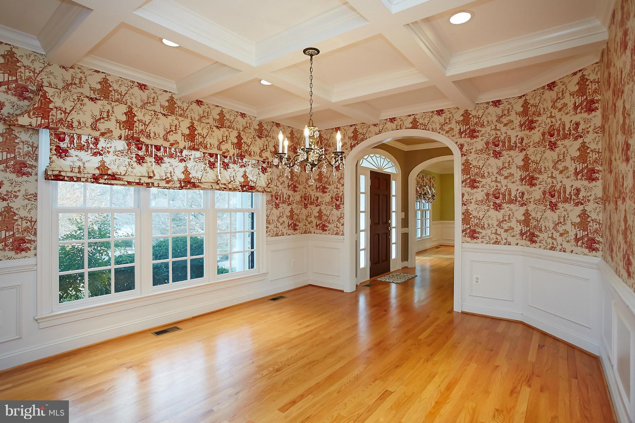 COUNTRY CLUB HILLS - Residential