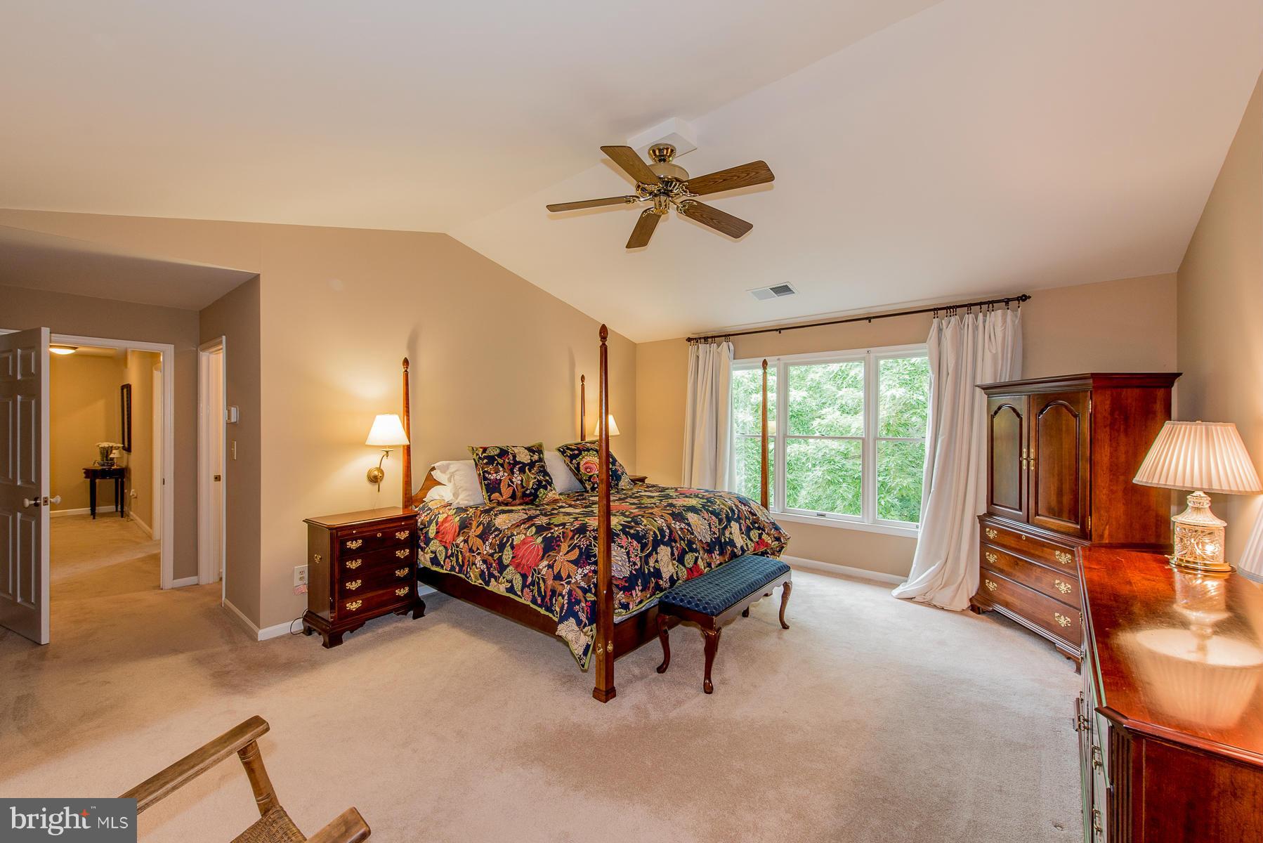 MCKENZIE MEADOWS - Residential