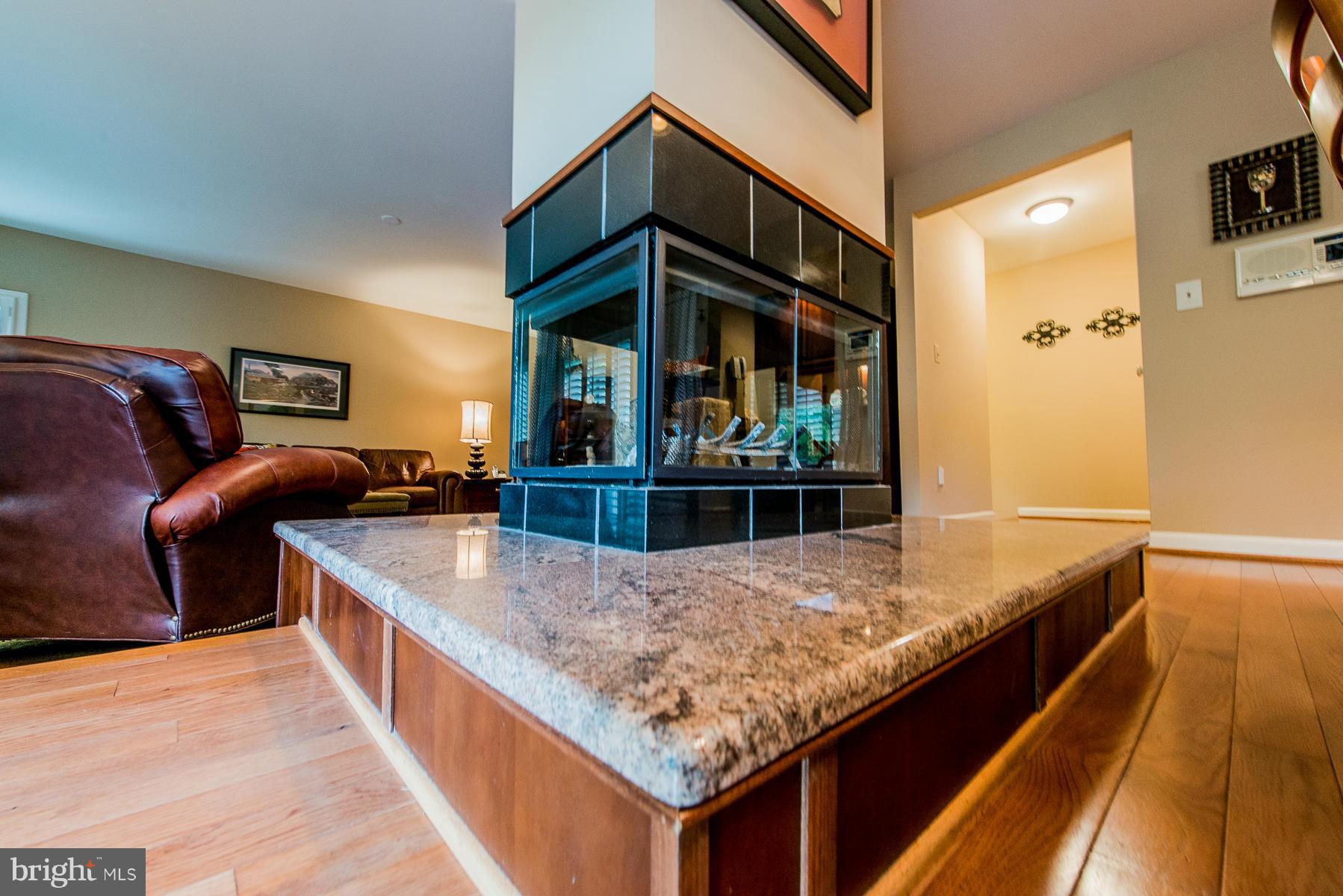 MCKENZIE MEADOWS - Residential