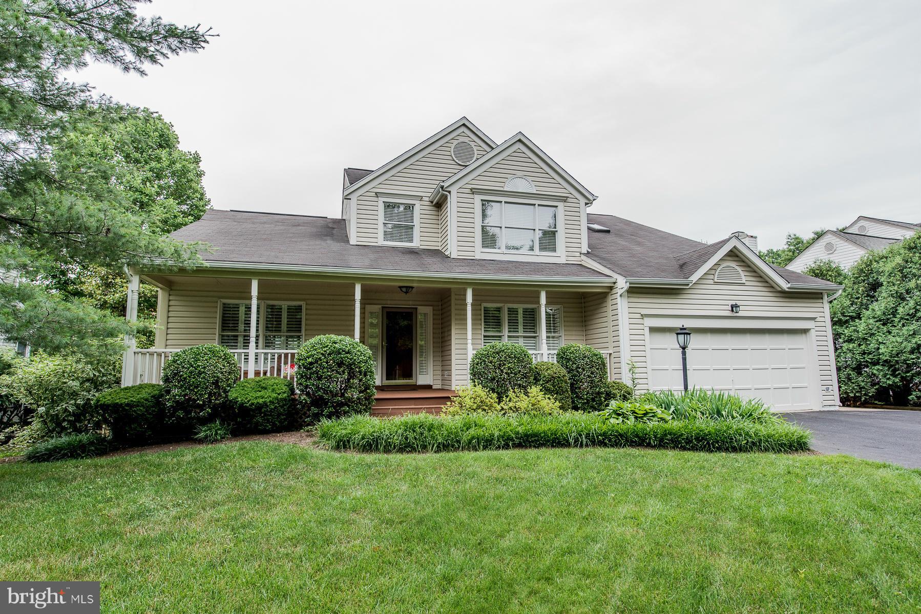 MCKENZIE MEADOWS - Residential